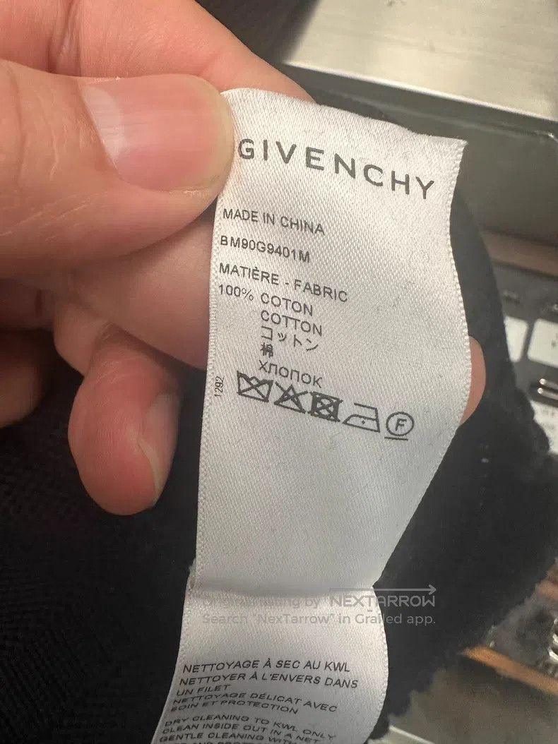 Givenchy Givenchy Knit sweater Size US S / EU 44-46 / 1 - 7 Thumbnail