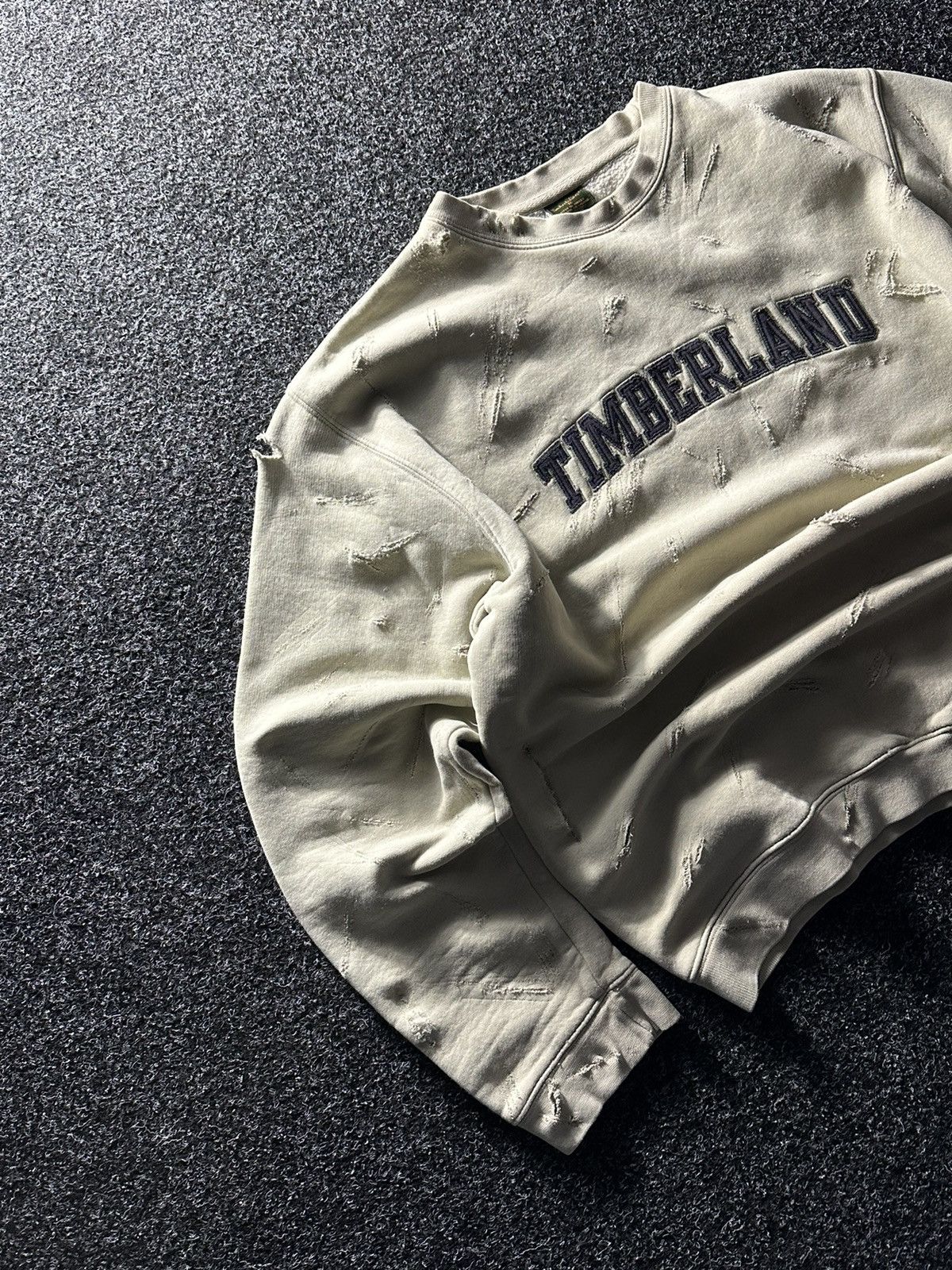 Timberland × Vintage 🚨 VINTAGE TIMBERLAND DISTRESSED SWEATSHIRT BIG LOGO Y2K RARE Size US M / EU 48-50 / 2 - 2 Thumbnail