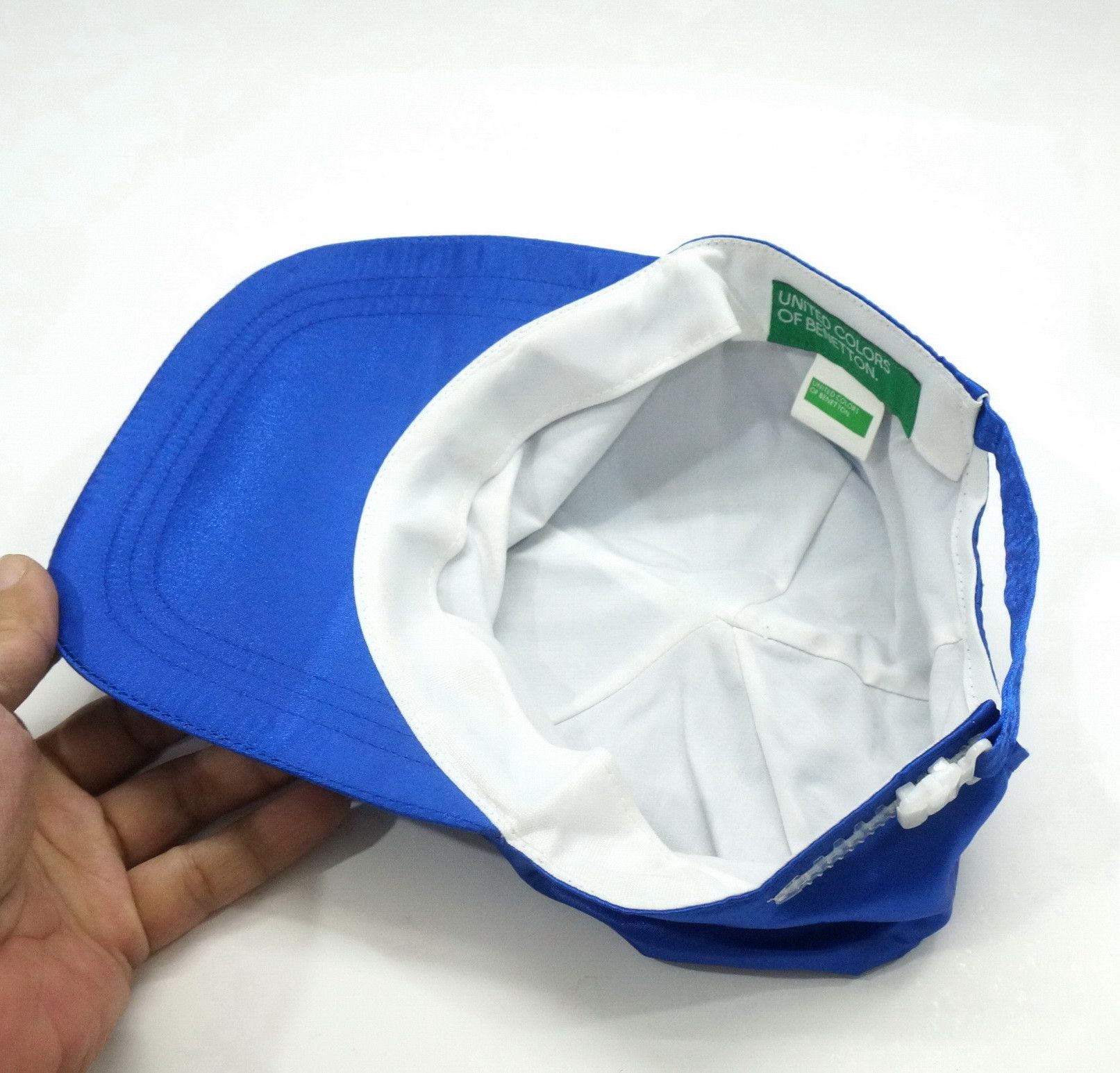 United Colors Of Benetton Rare Satin UNITED COLOURS OF BENETTON Cap Lightweight Size ONE SIZE - 4 Thumbnail