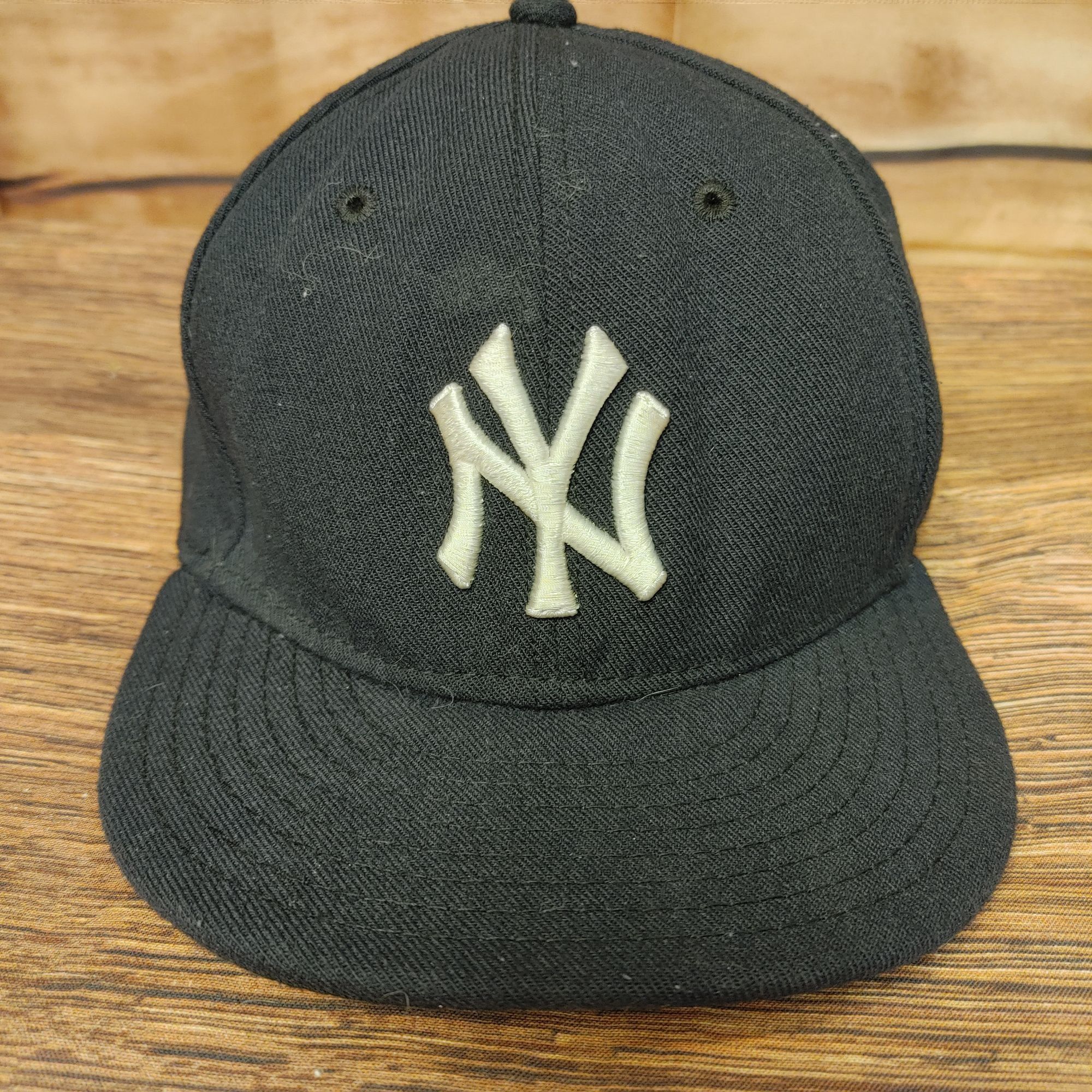 Other New York Yankee's New Era 59Fifty Authentic Performance Hat Size ONE SIZE - 1 Thumbnail