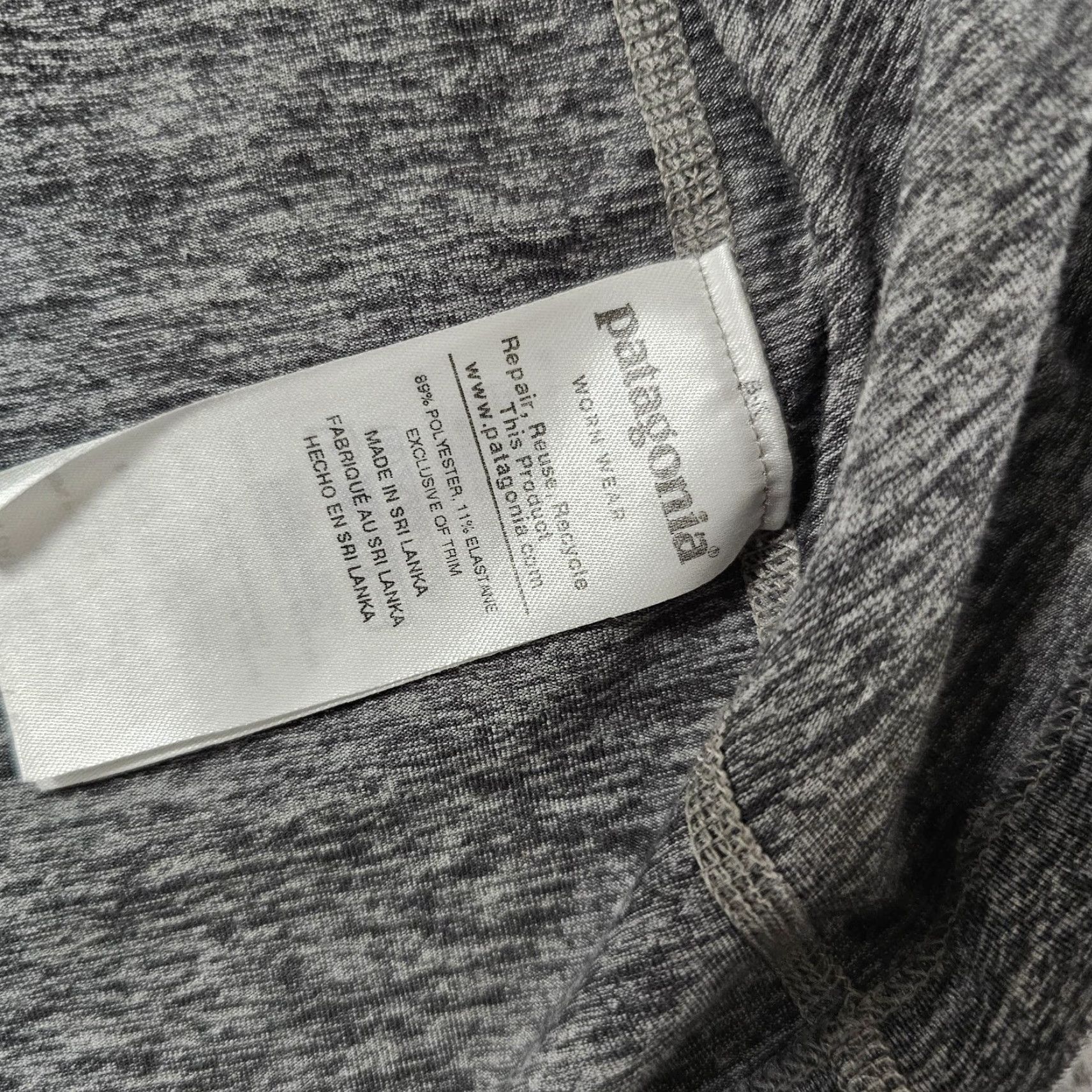 Patagonia Patagonia Jacket Womens L Gray Fleece Full Zip Hooded Pockets 54905 Size L / US 10 / IT 46 - 4 Thumbnail