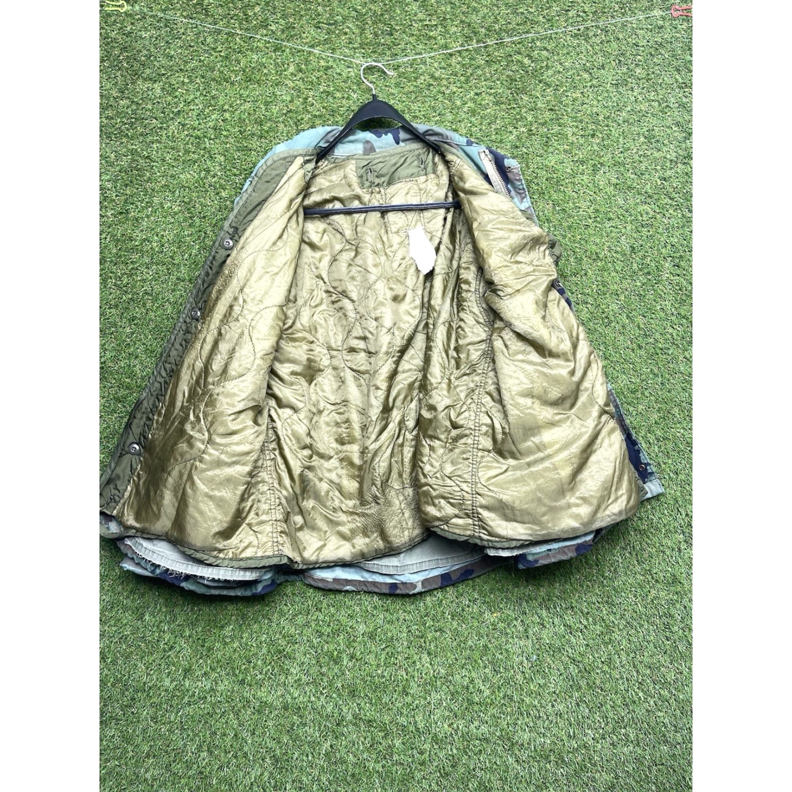 Vintage Vintage US Army Camouflage Field Jacket Mens Large Windbreaker Coat Winter Fall Spring Summer Military Outerwear Size US L / EU 52-54 / 3 - 4 Thumbnail