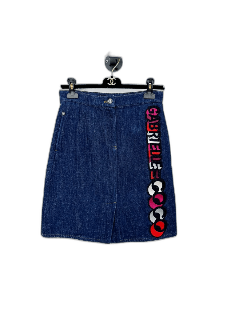 Chanel Chanel Denim Skirt with Logo Design Size 34" / US 12 / IT 48 - 1 Thumbnail