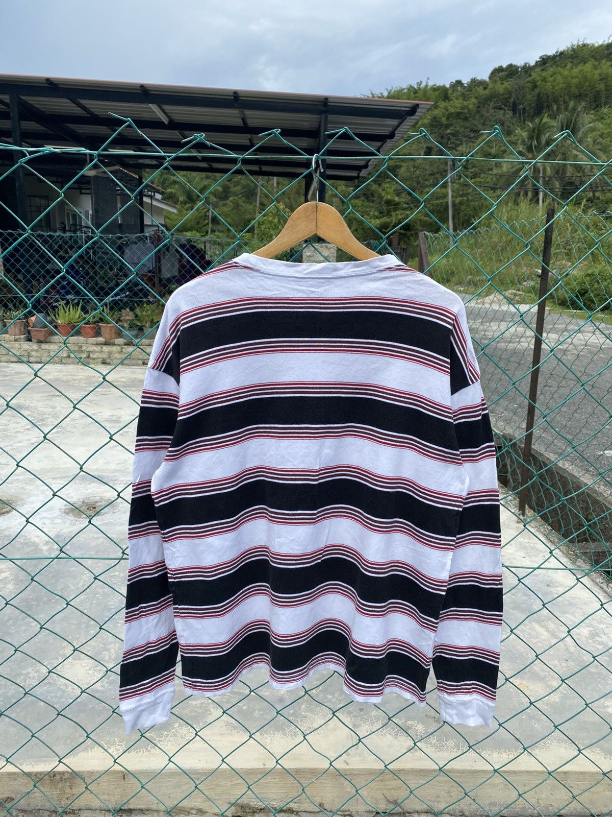 Dickies Dickies striped long sleeve tshirt Size US L / EU 52-54 / 3 - 2 Thumbnail