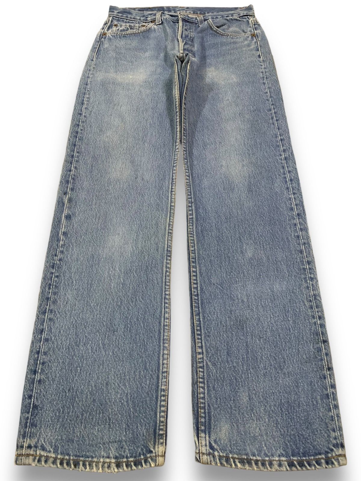 Levi's Vintage 90s Levis 501 Button Fly Faded Jeans Made in USA Size US 30 / EU 46 - 1 Thumbnail