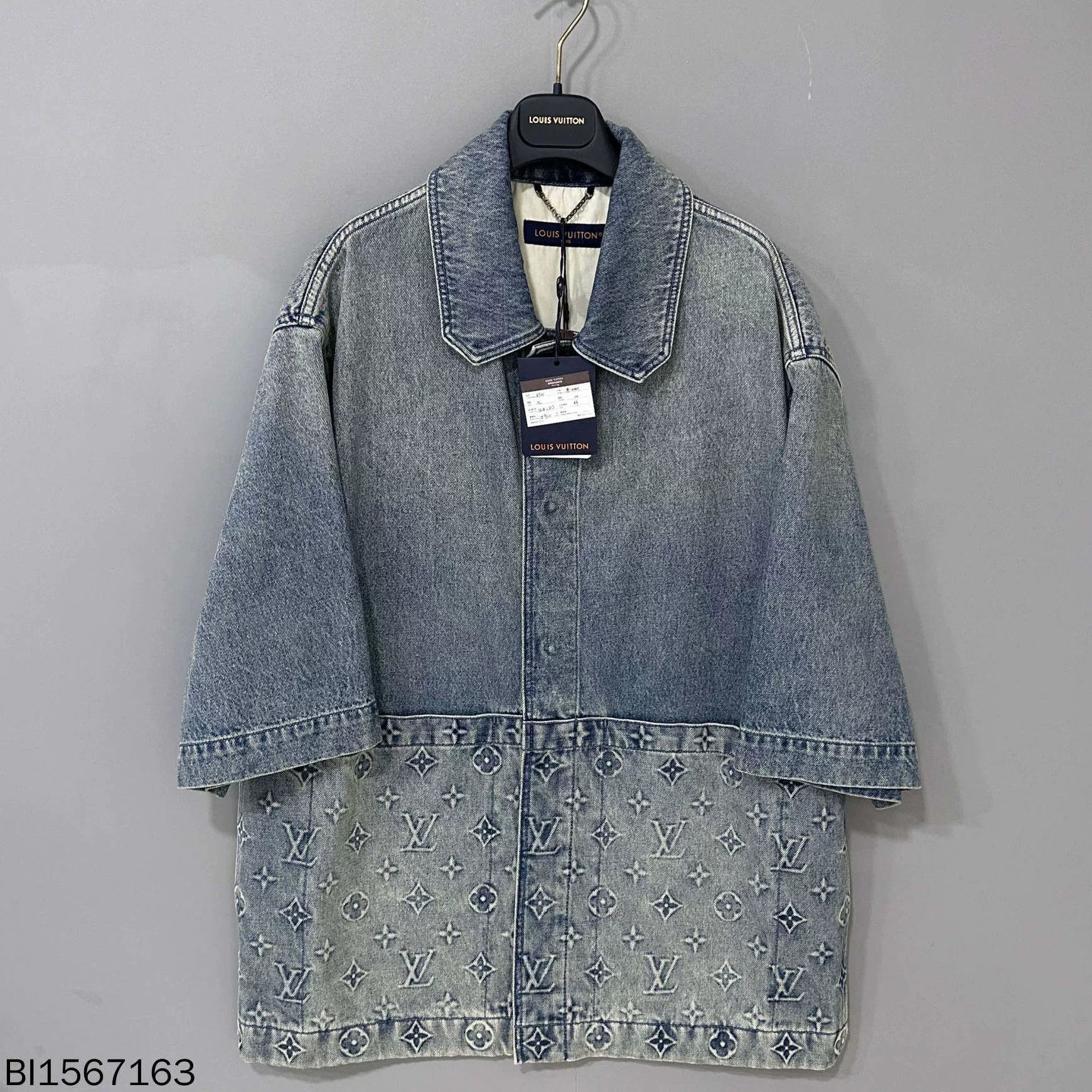 Louis Vuitton Louis Vuitton Embossed Denim Logging Jacket Size US XL / EU 56 / 4 - 1 Thumbnail