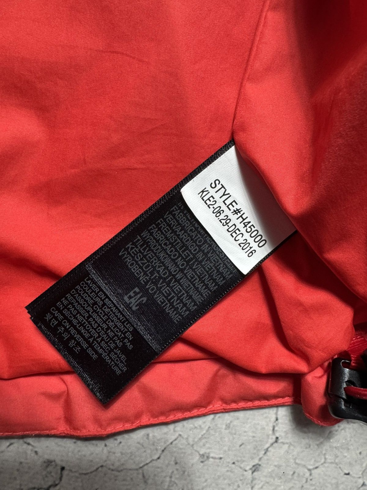 Marmot Marmot Nylon Windbreakers Jacket Size S Outdoor Size US S / EU 44-46 / 1 - 9 Thumbnail