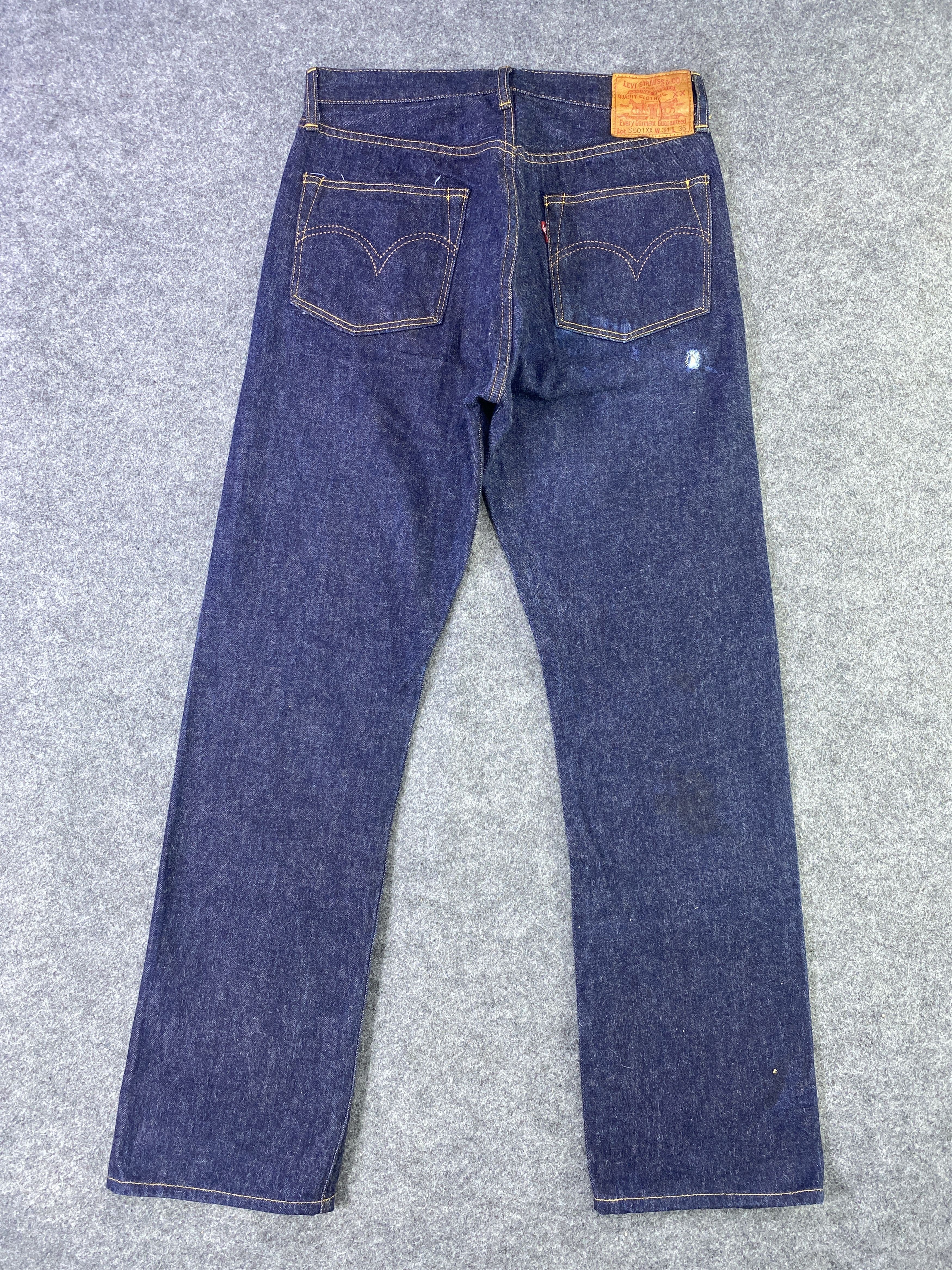 Levi's VINTAGE LEVI'S s501xx Big ‘E’ REDLINE BLUE JEANS-J889 Size US 29 - 3 Thumbnail