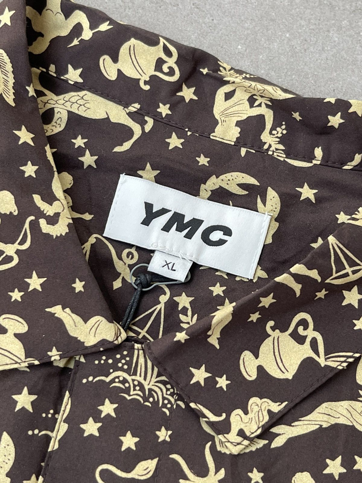 YMC !DS! SS23 YMC Zodiac Motif Silk Button Up Shirt Size US XL / EU 56 / 4 - 21 Thumbnail