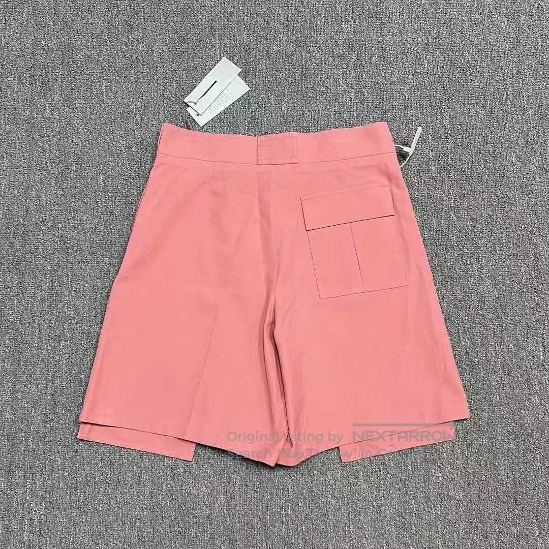 Dior dior pink satin functional work shorts. Size US 28 / EU 44 - 2 Thumbnail