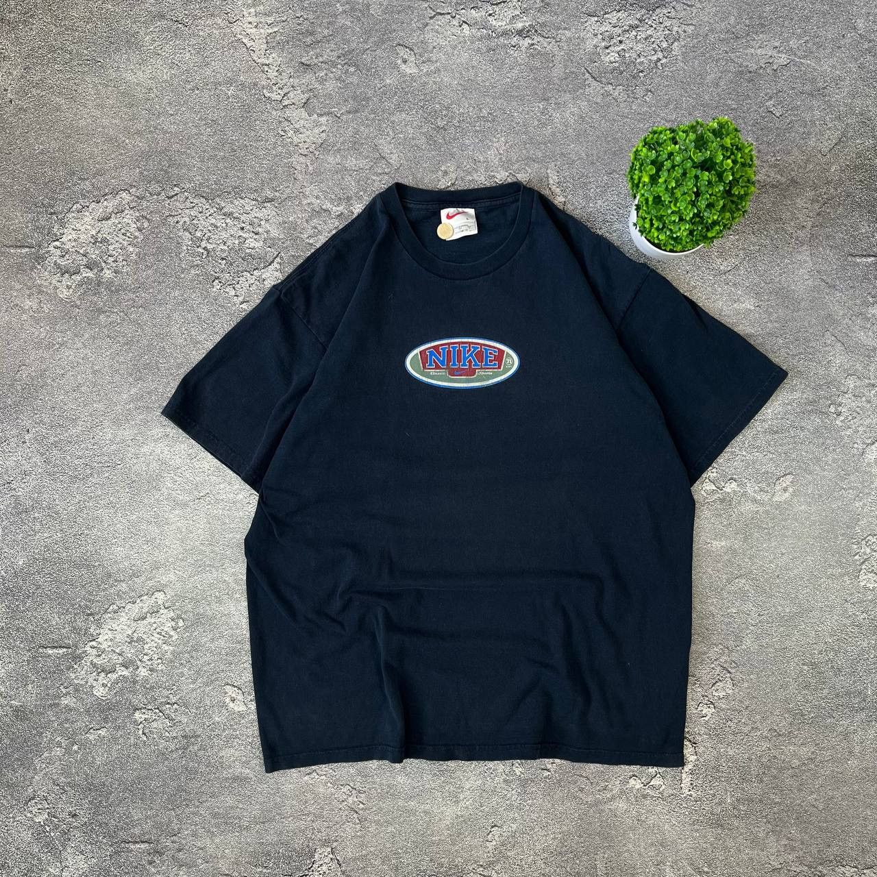 Nike Vintage 80s Nike Center Logo Boxy Fit T-Shirt,Size L, Size US L / EU 52-54 / 3 - 1 Thumbnail