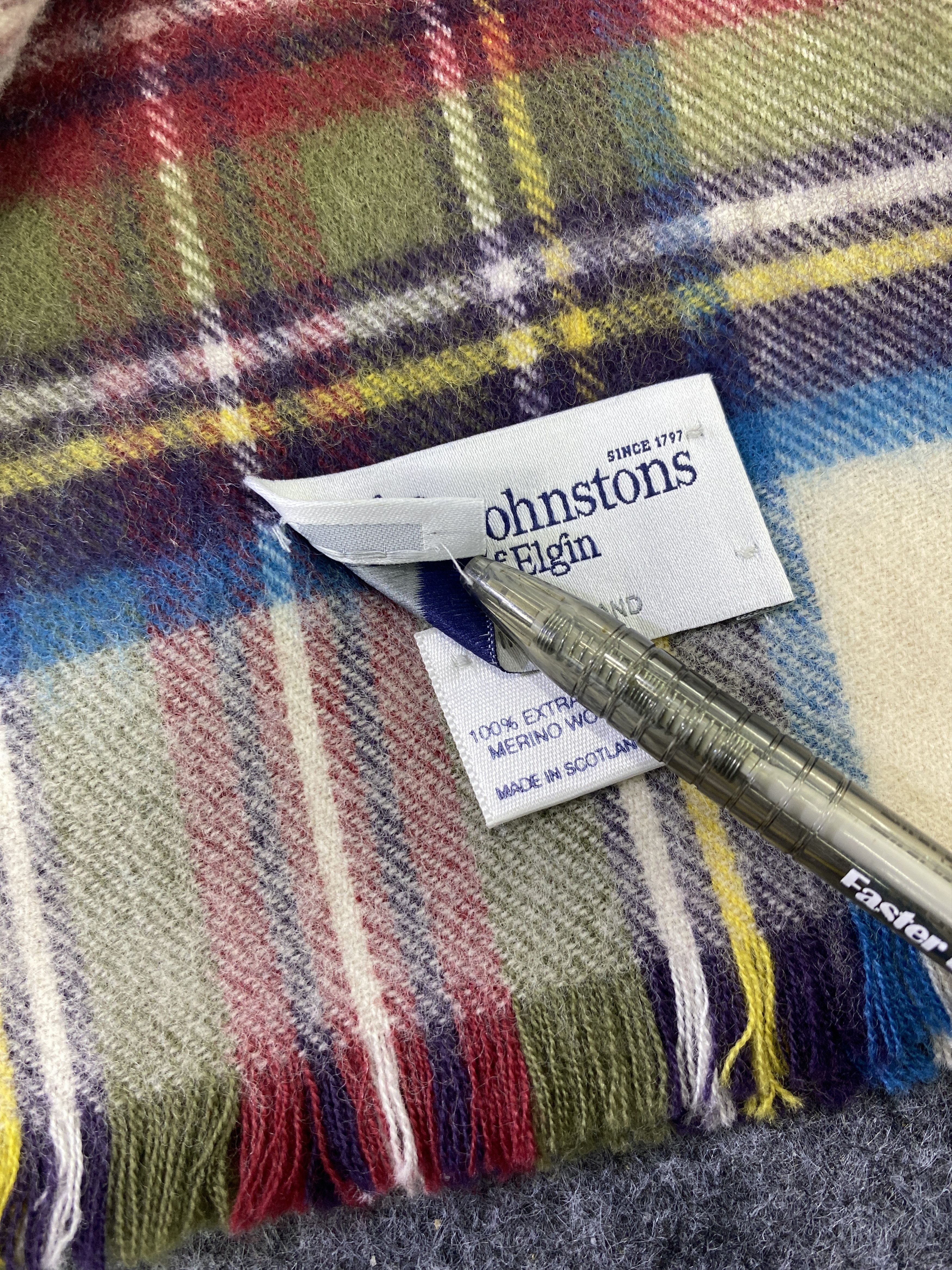 Johnstons Of Elgin Johnstons Of Elgin Scarf / Muffler / Neckwear -T684 Size ONE SIZE - 6 Thumbnail