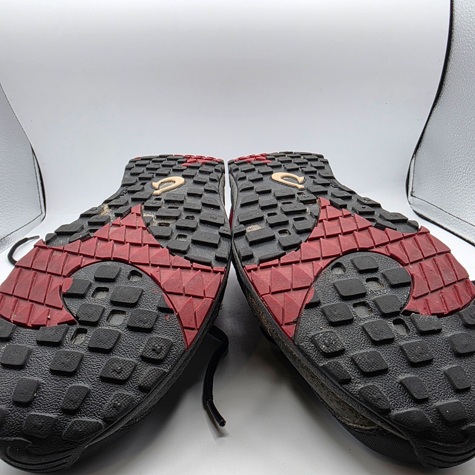 Olukai Olukai Kia'I Trainer 2 Mens Size 11 Black Red Shoes Walking Size US 11 / EU 44 - 11 Thumbnail