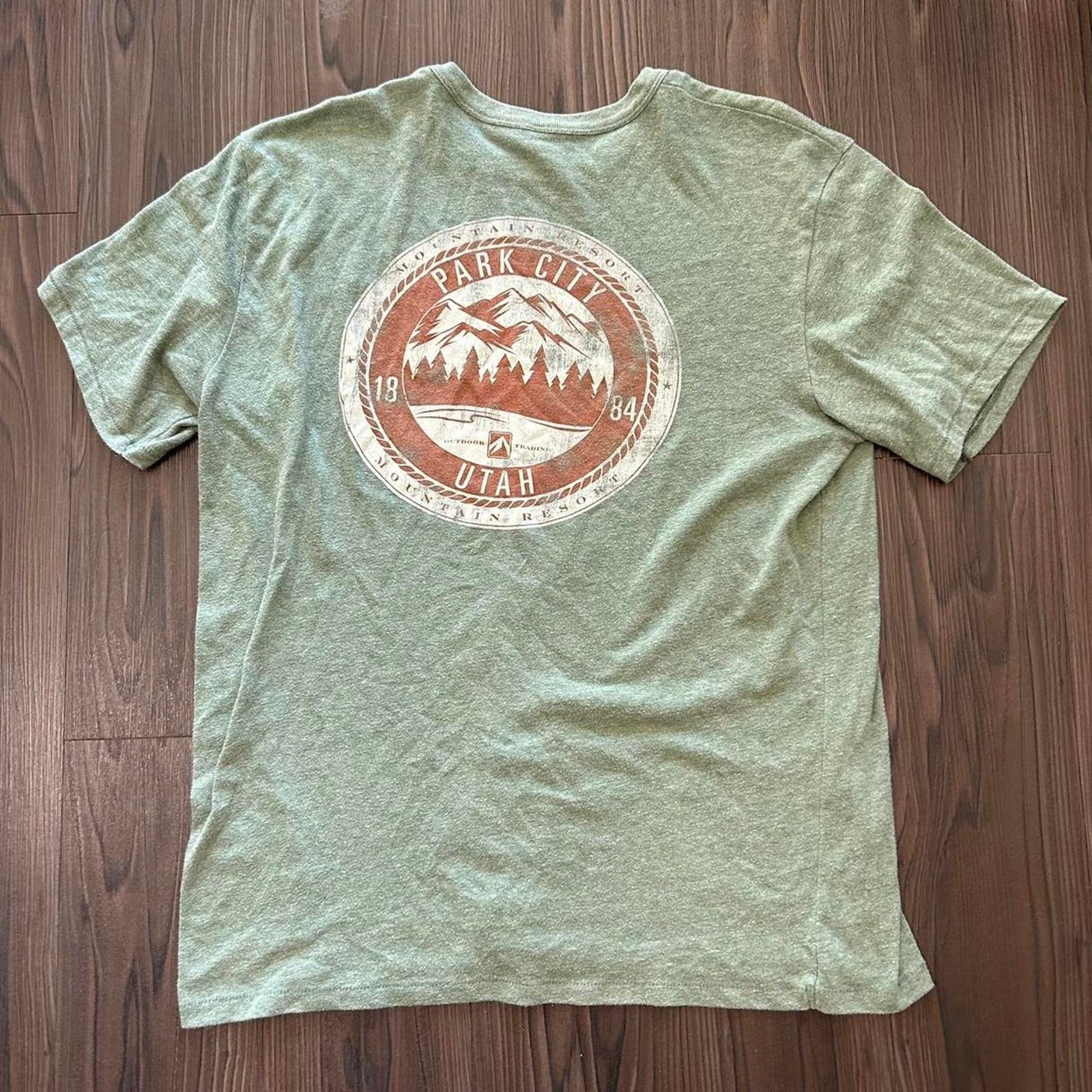 Vintage Park City, Utah Graphic Tee Size US XL / EU 56 / 4 - 1 Thumbnail
