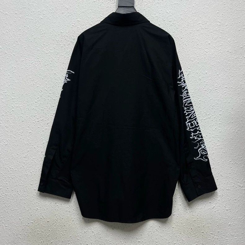 Balenciaga Balenciaga Black the Year of the Loong limited unicorn arm Size US M / EU 48-50 / 2 - 2 Thumbnail