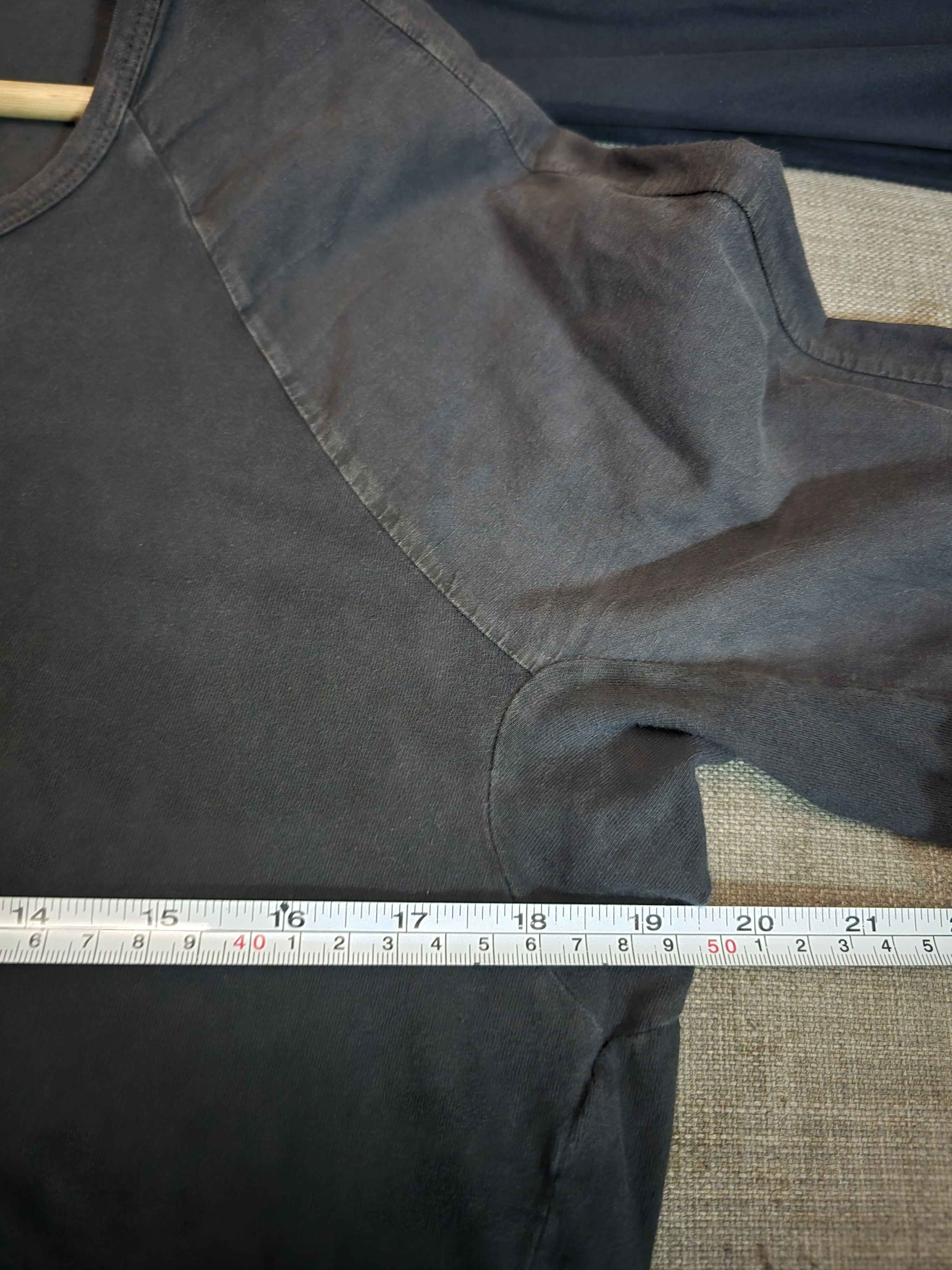 Andrea Ya'aqov Andrea Ya'aqov Henley button drape shirt Size US XS / EU 42 / 0 - 8 Thumbnail