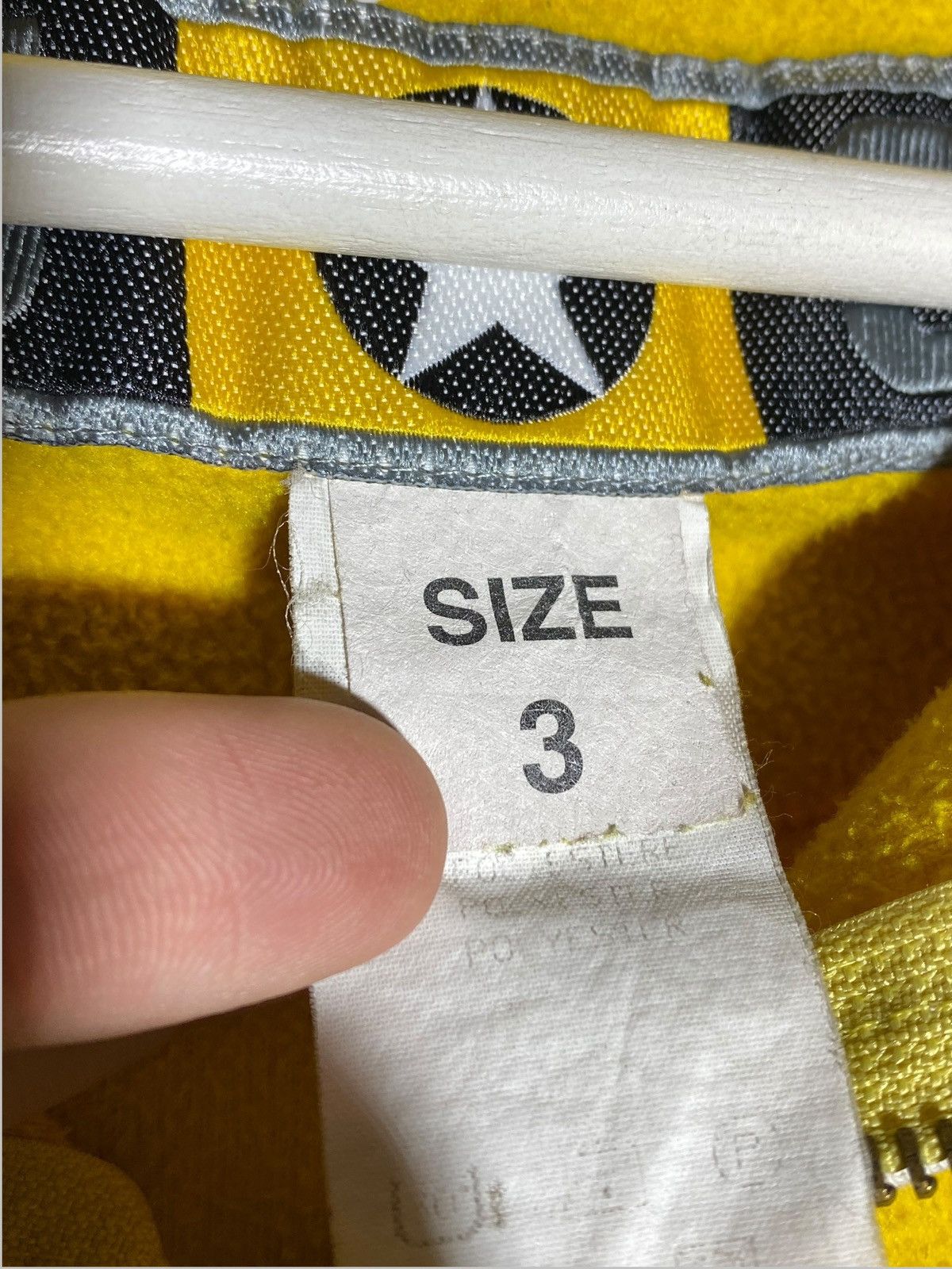 JET SET Vintage Jet Set Fleece Pullover Ski Sweater Rare Yellow Size US L / EU 52-54 / 3 - 9 Thumbnail