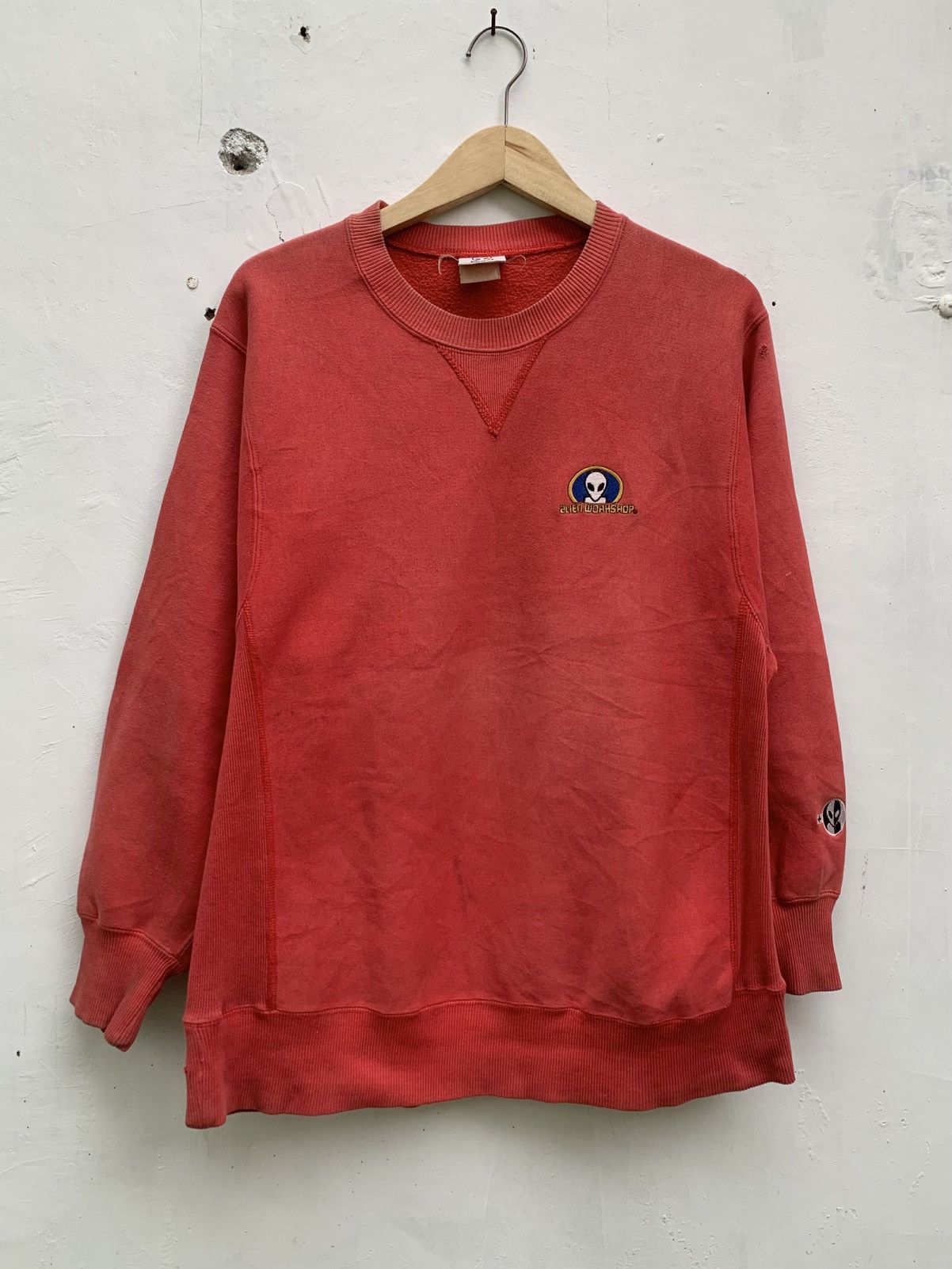 Alien Workshop Vintage 90’s Alien Workshop champion reverse weave style Size US L / EU 52-54 / 3 - 1 Thumbnail