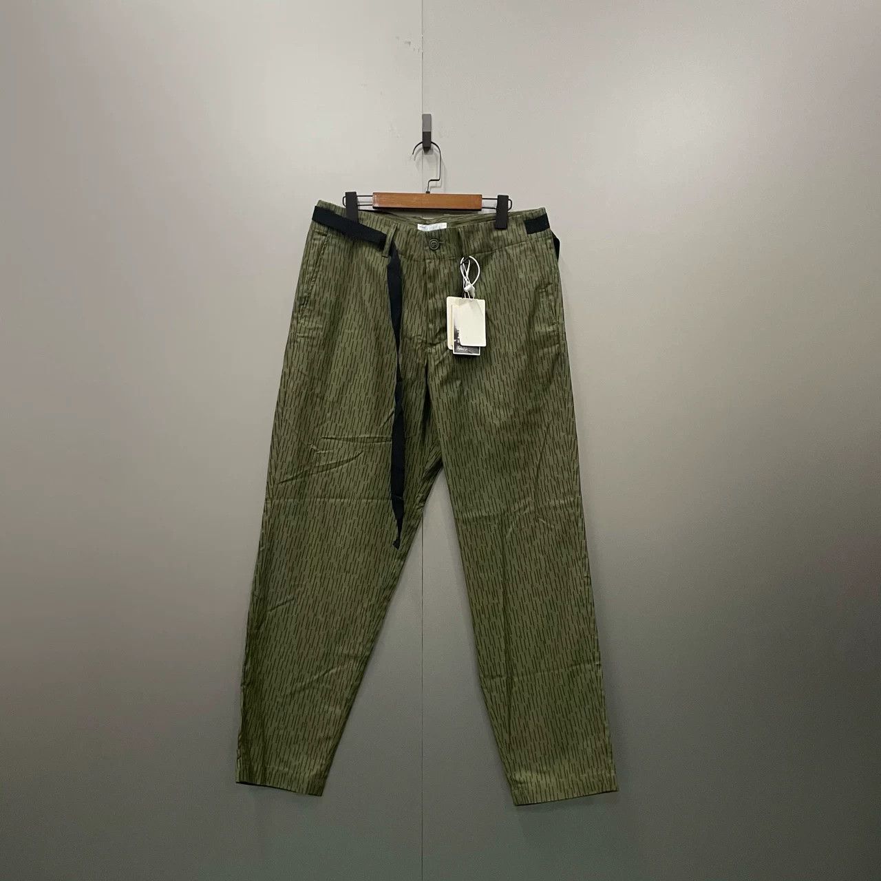 Hombre Nino Hombre Nino Green Stripe Printed Pants Size US 32 / EU 48 - 1 Thumbnail