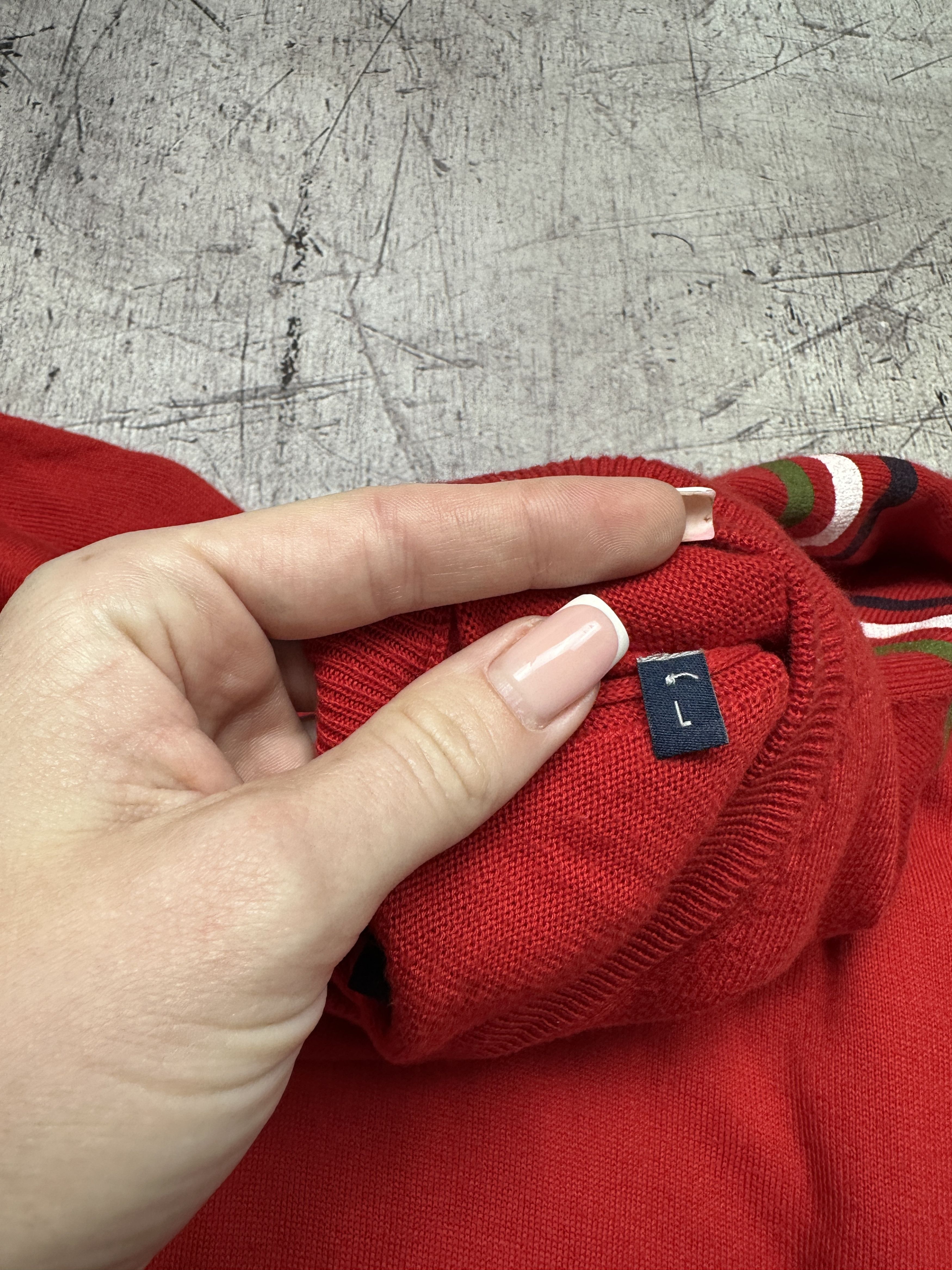 Ferrari Ferrari Vintage Mens V-Neck Sweater Size US L / EU 52-54 / 3 - 5 Thumbnail