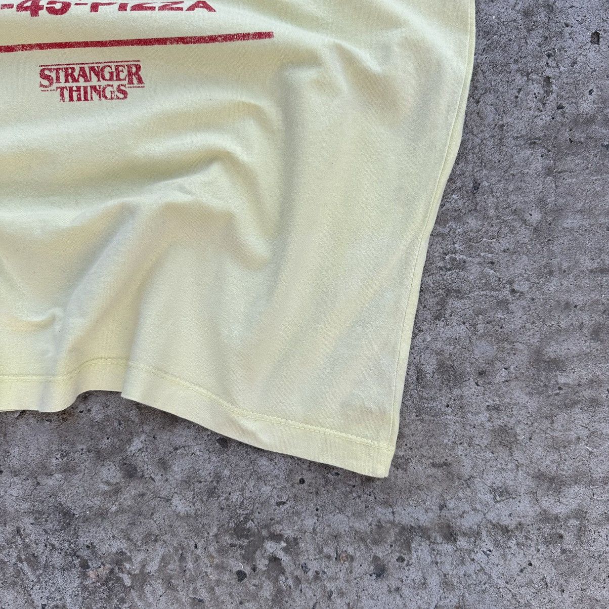 Designer × Vintage Vintage T-shirts Strange Things Film Pizza Big Logo Surf Y2K Size US M / EU 48-50 / 2 - 11 Thumbnail