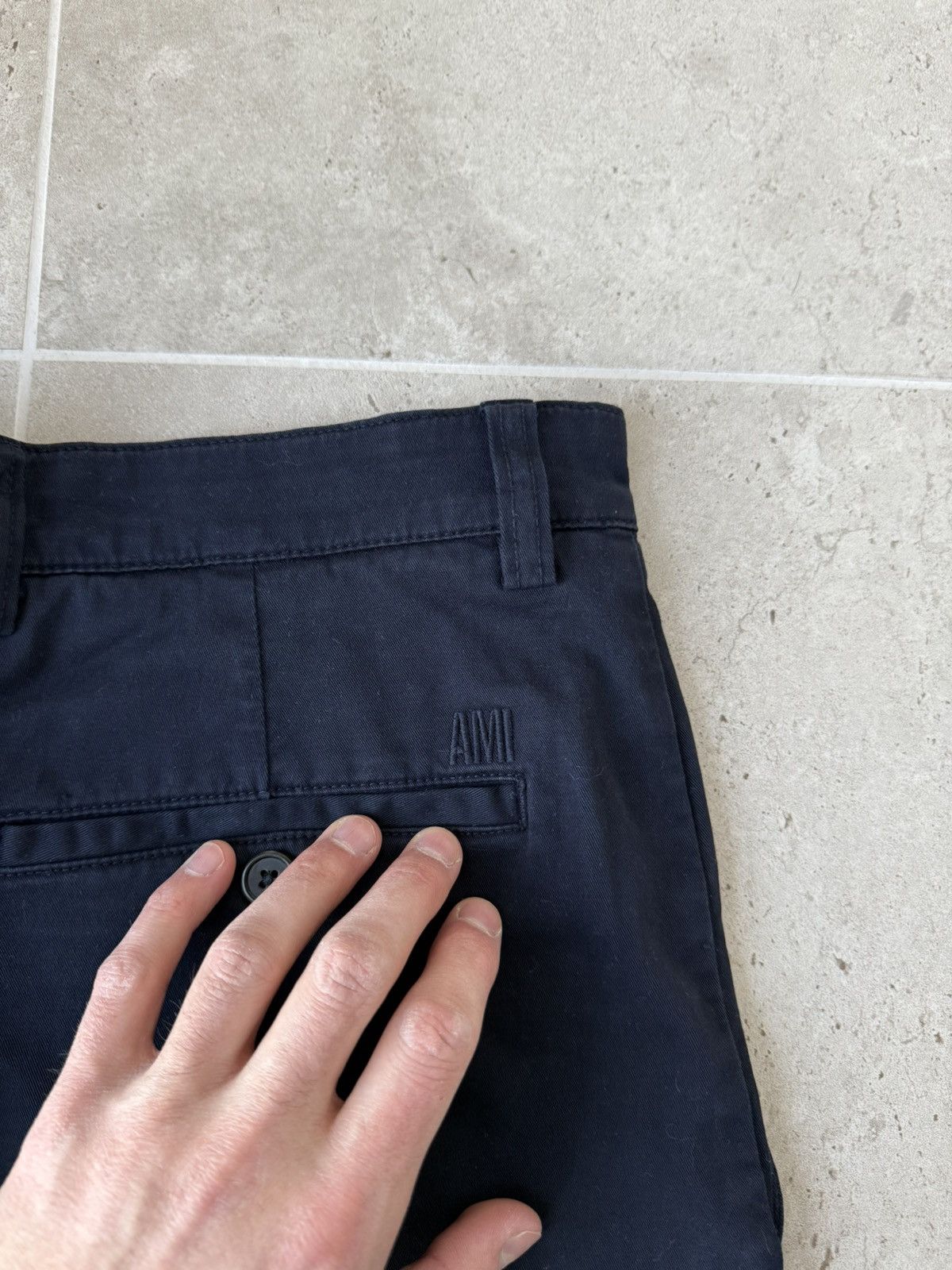 AMI AMI Cropped Pants Trousers Size US 32 / EU 48 - 5 Thumbnail