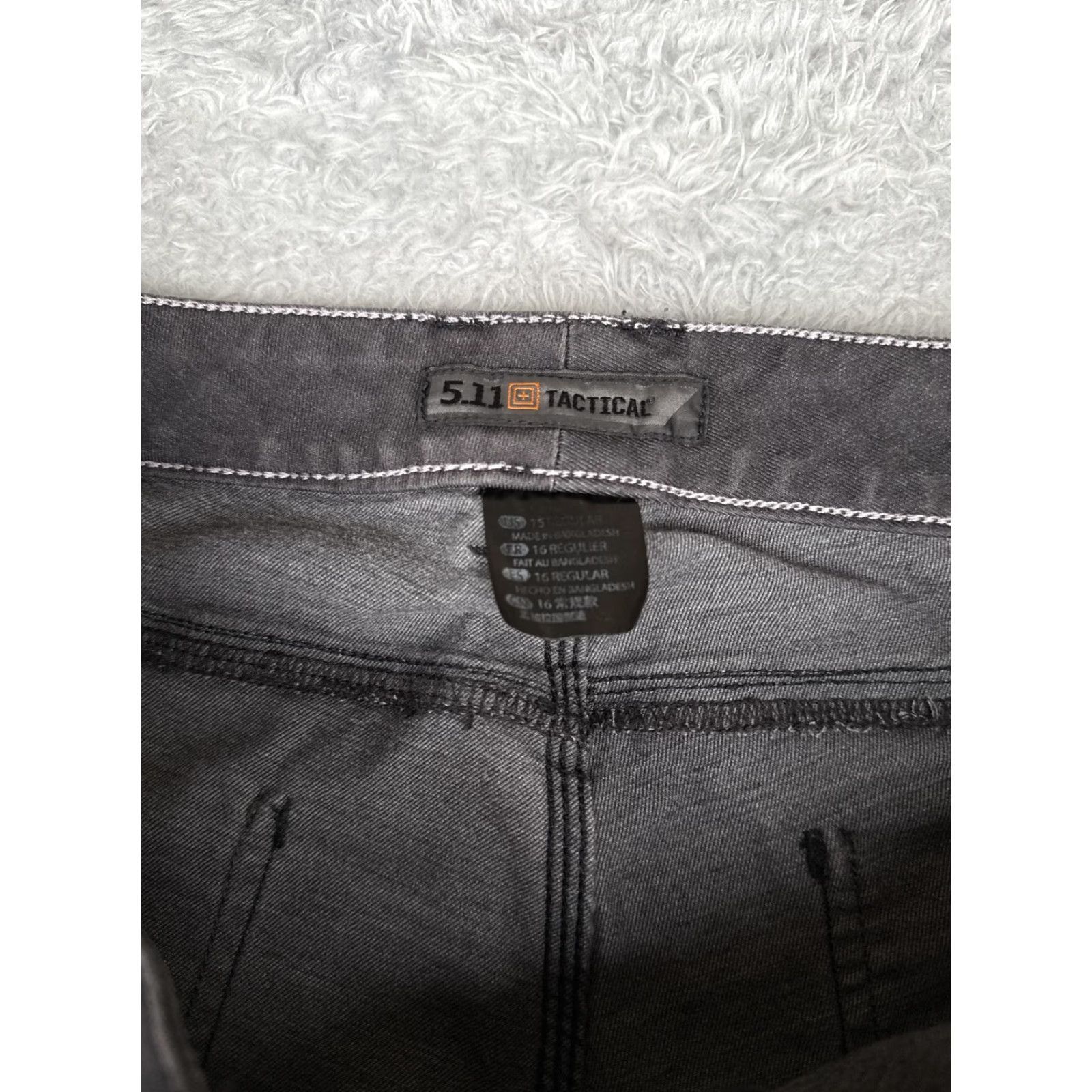 Vintage 5.11 Tactical Jeans Women 16 Regular Slim Stretch Charcoal Gray Denim 5-Pocket Zip Back Patch Pockets Casual Work Range Army Size 38" / US 16 / IT 52 - 6 Thumbnail
