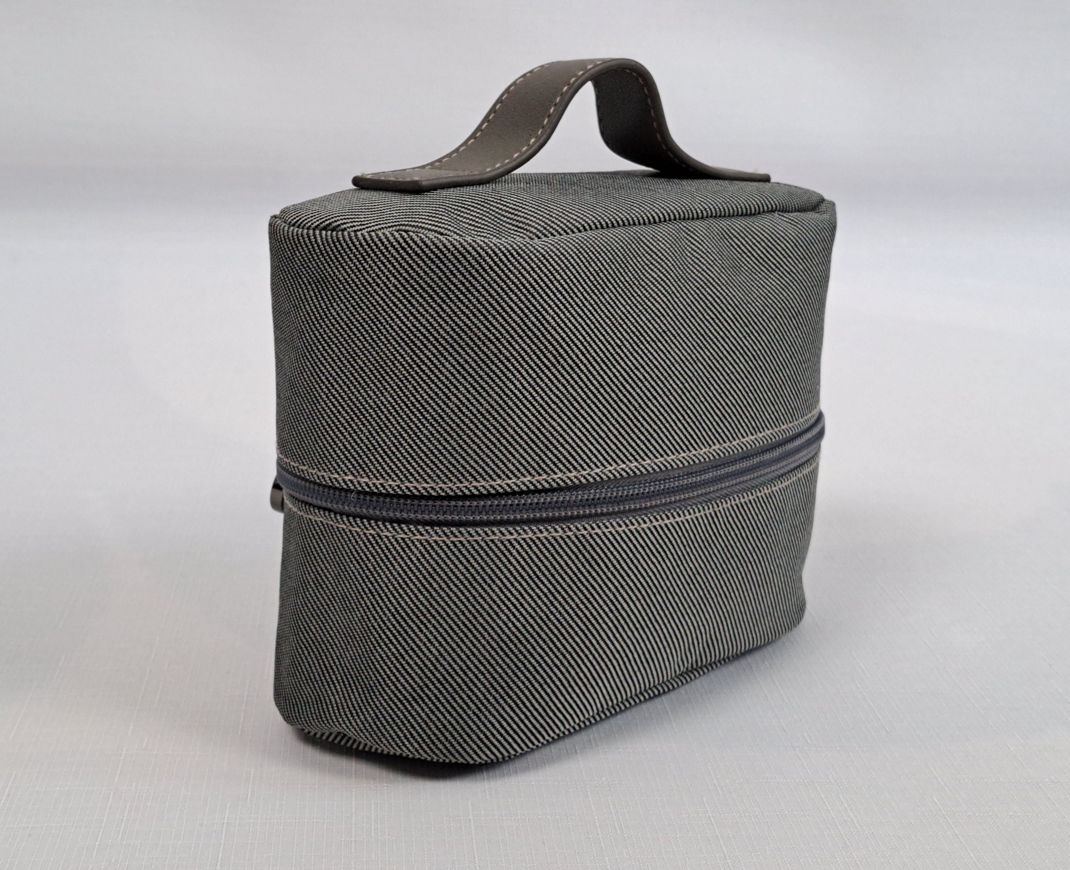 Bvlgari Bvlgari cosmetic travel/toilet bag. Size ONE SIZE - 2 Thumbnail