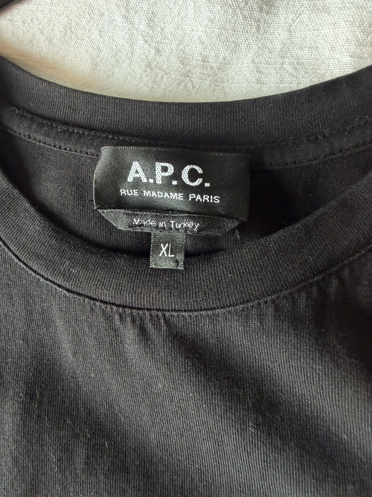 A.P.C. APC felt letters short sleeve Size US XL / EU 56 / 4 - 7 Thumbnail
