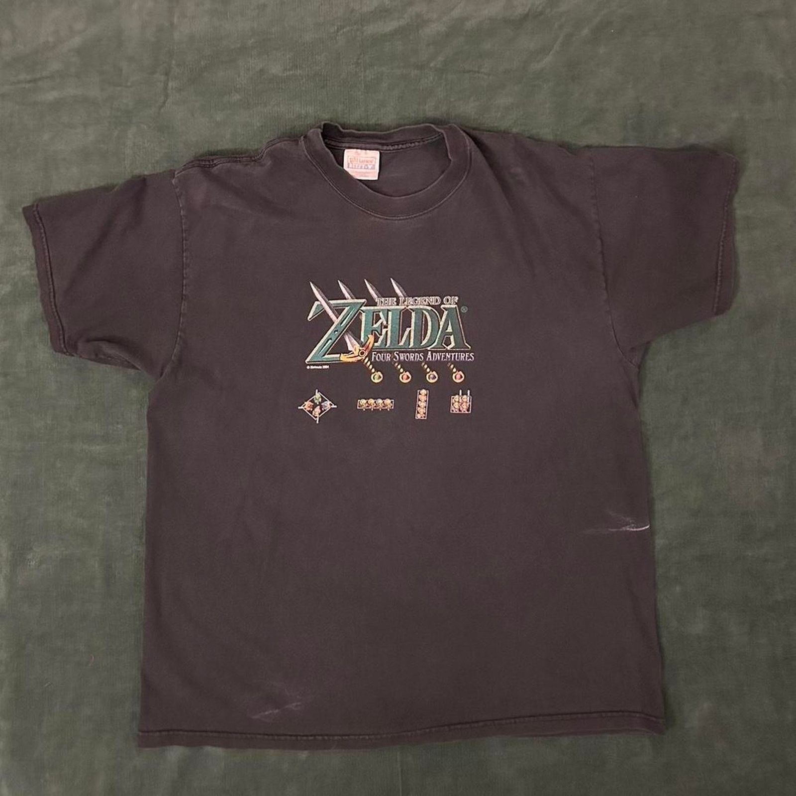 Hanes vintage zelda graphic tee Size US L / EU 52-54 / 3 - 1 Thumbnail