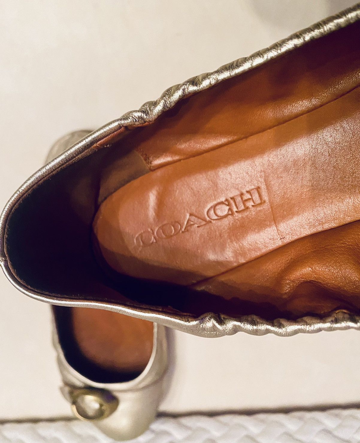 Coach Coach Stanton Champagne Leather C Buckle Ballet Flats 9.5 M Size US 9.5 / IT 39.5 - 2 Thumbnail