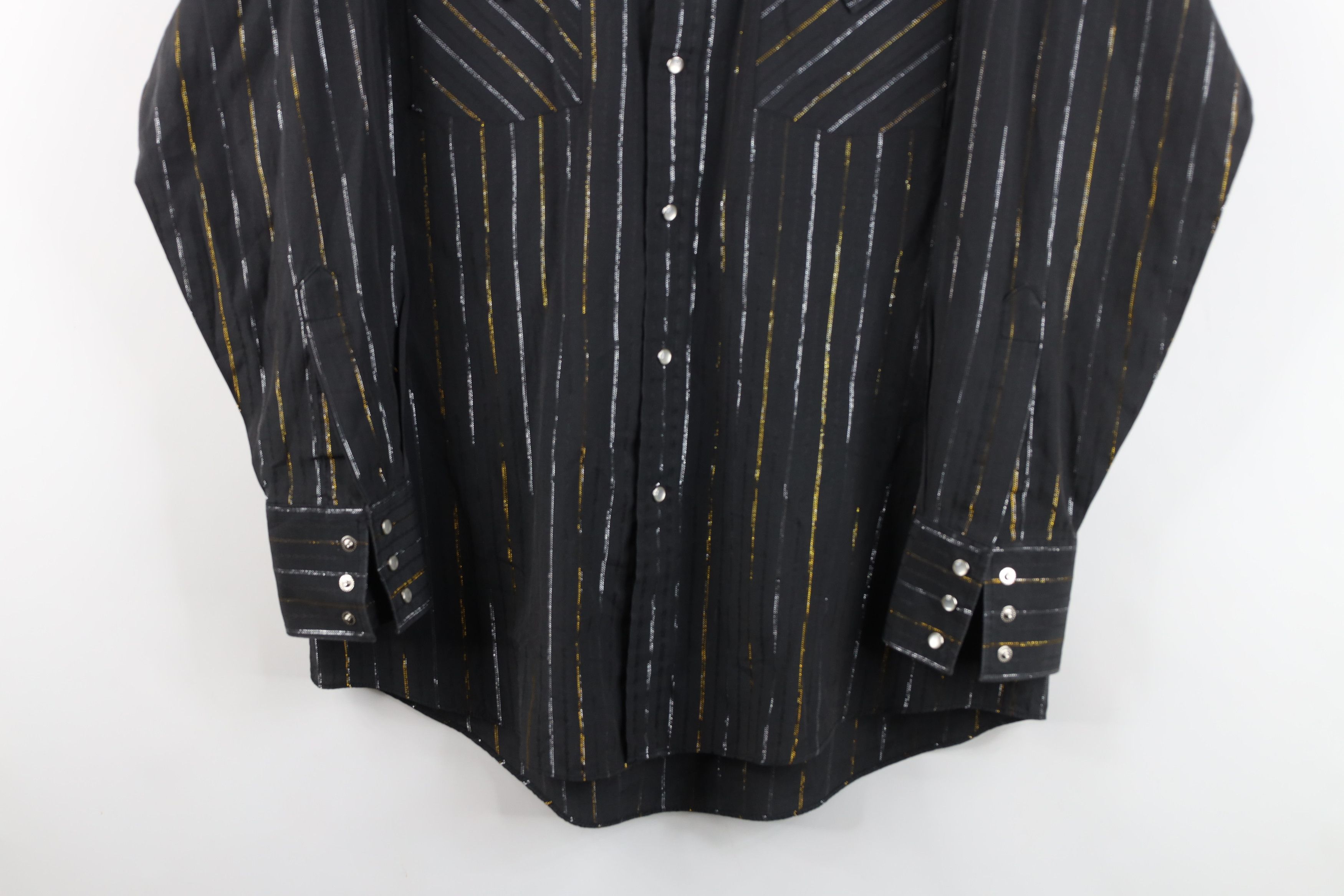 Vintage Vintage 90s Streetwear Metallic Striped Western Button Shirt Size US M / EU 48-50 / 2 - 3 Thumbnail
