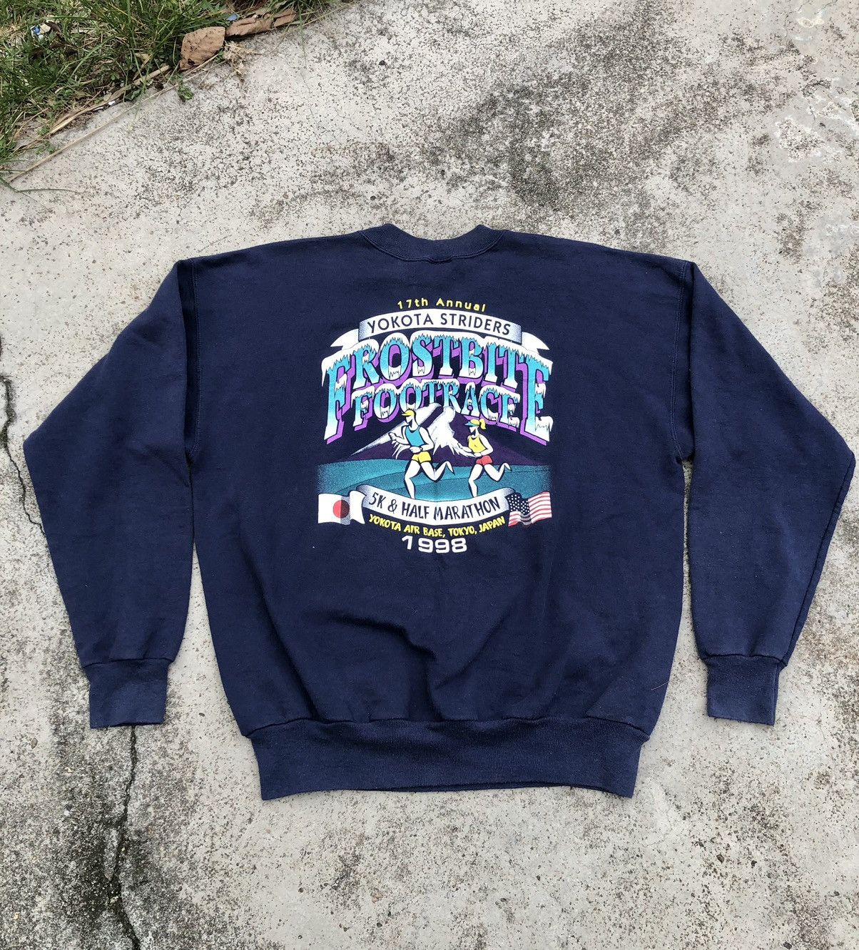 Vintage VINTAGE HANES JUMPER Size US L / EU 52-54 / 3 - 7 Thumbnail