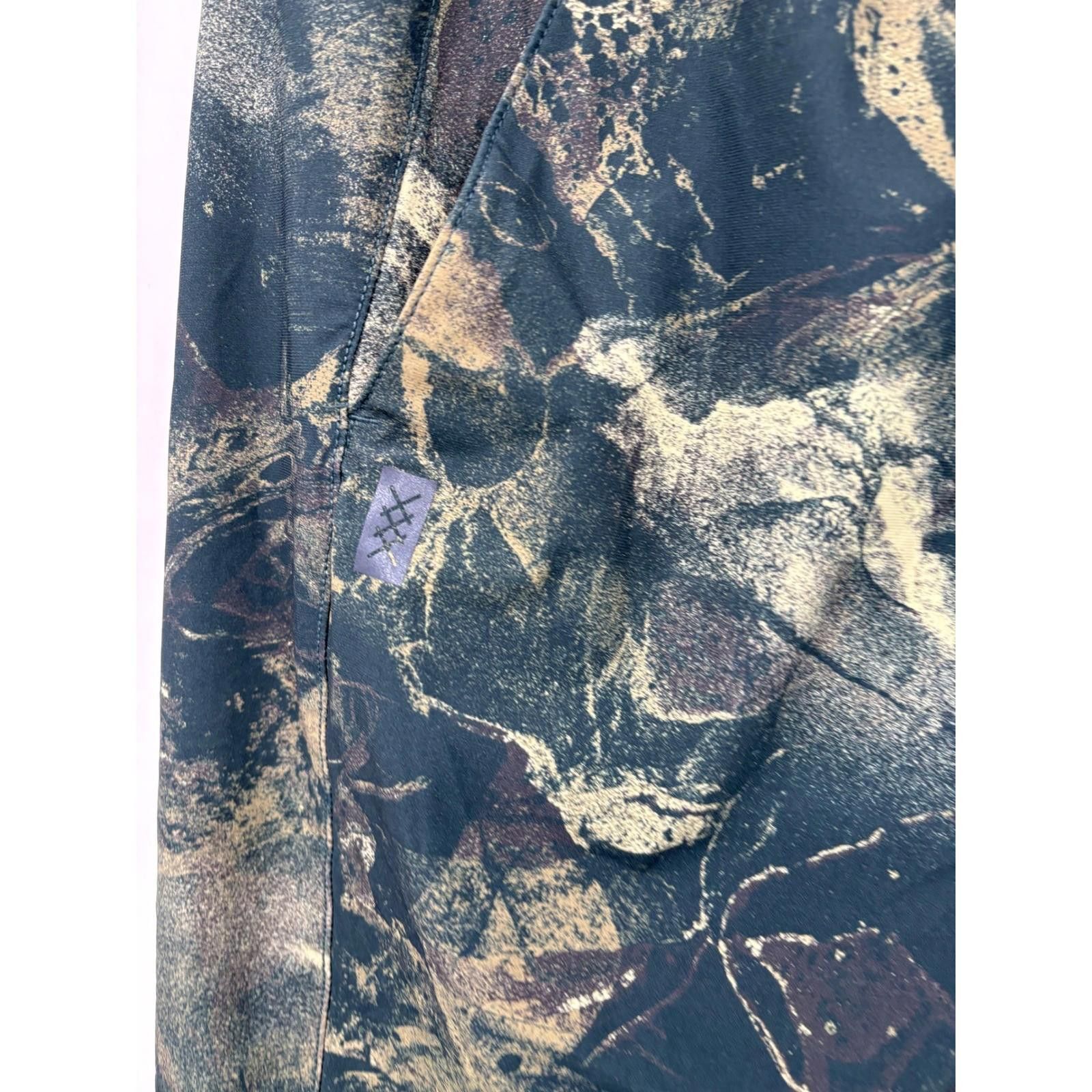 Rhone Rhone Pursuit 7-inch unlined shorts in a green/black camo XL Size US 36 / EU 52 - 3 Thumbnail