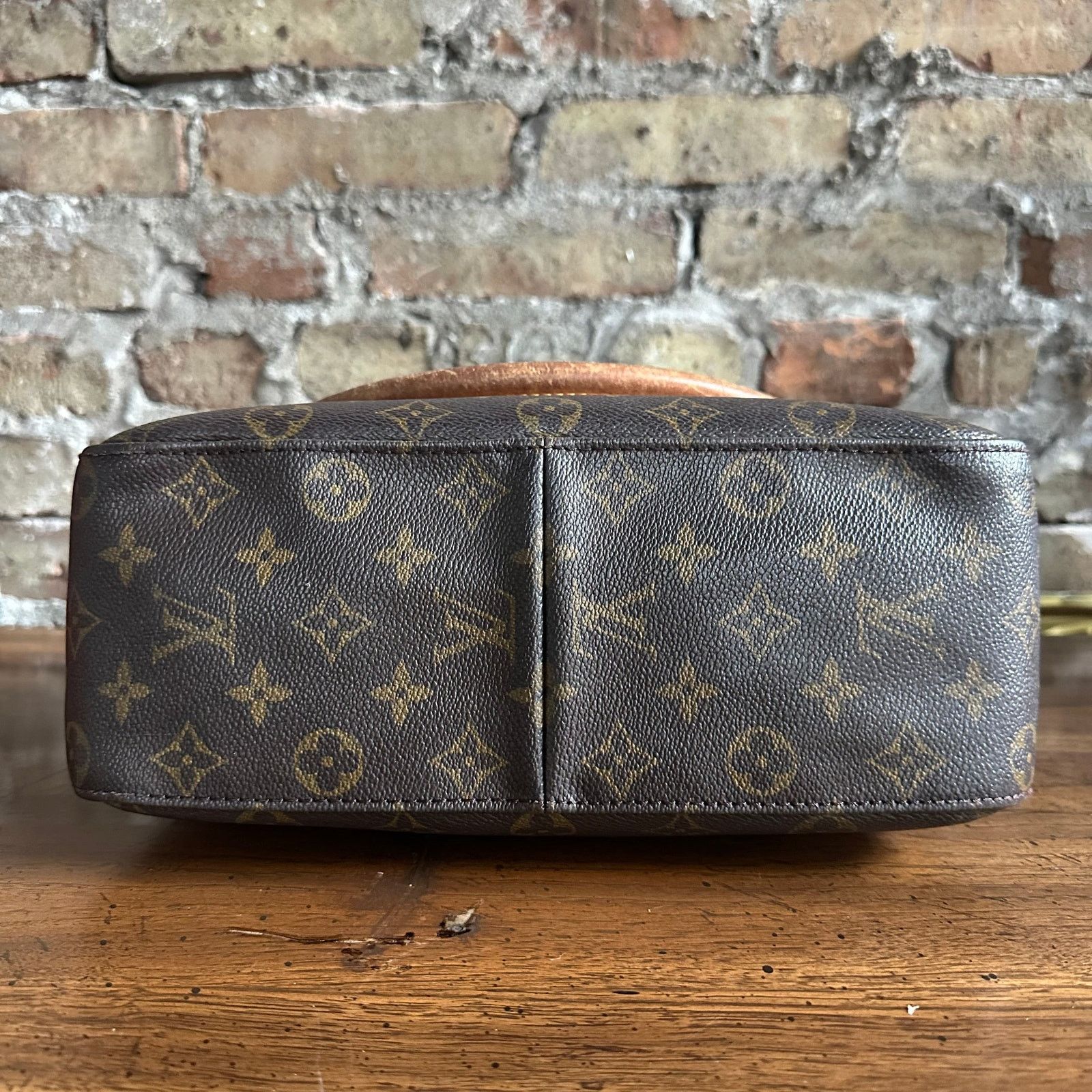 Louis Vuitton Vintage Louis Vuitton 2000 Monogram Looping GM Bag Size ONE SIZE - 7 Thumbnail