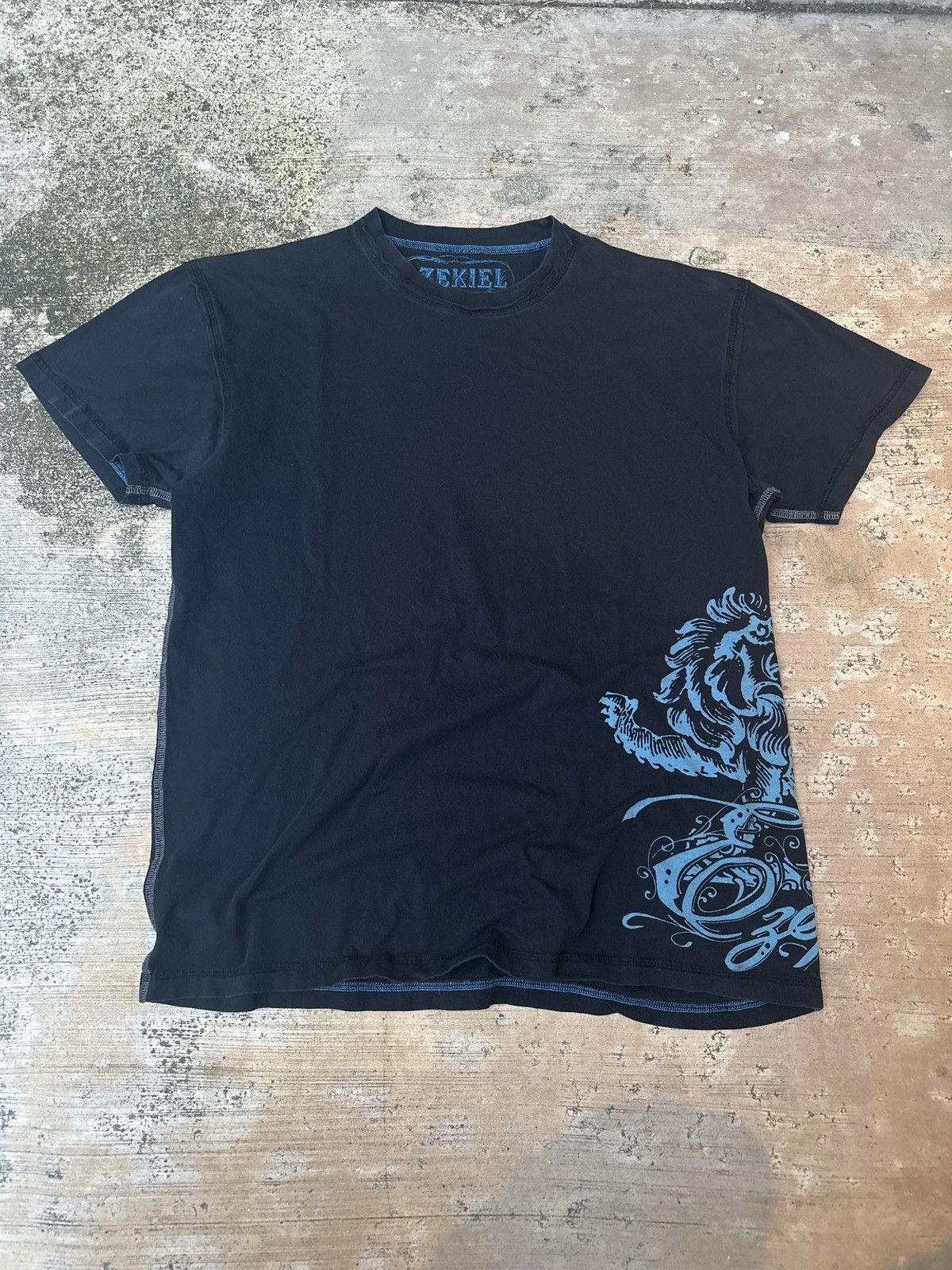 Ezekiel × Vintage Y2k 2000s grunge tribal ezikiel skateboarding tshirt Size US XL / EU 56 / 4 - 2 Thumbnail