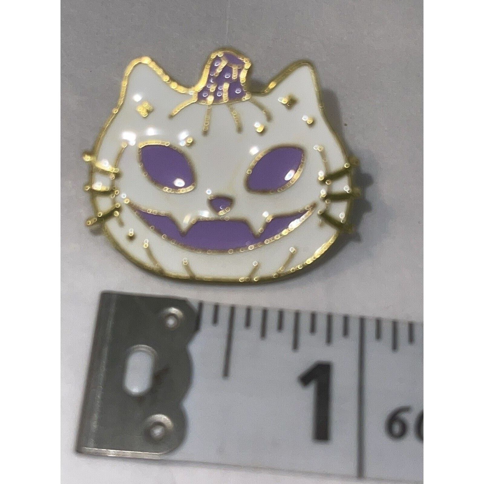 Other White and Purple Cat Pumpkin Halloween Pin Brooch Size ONE SIZE - 1 Preview