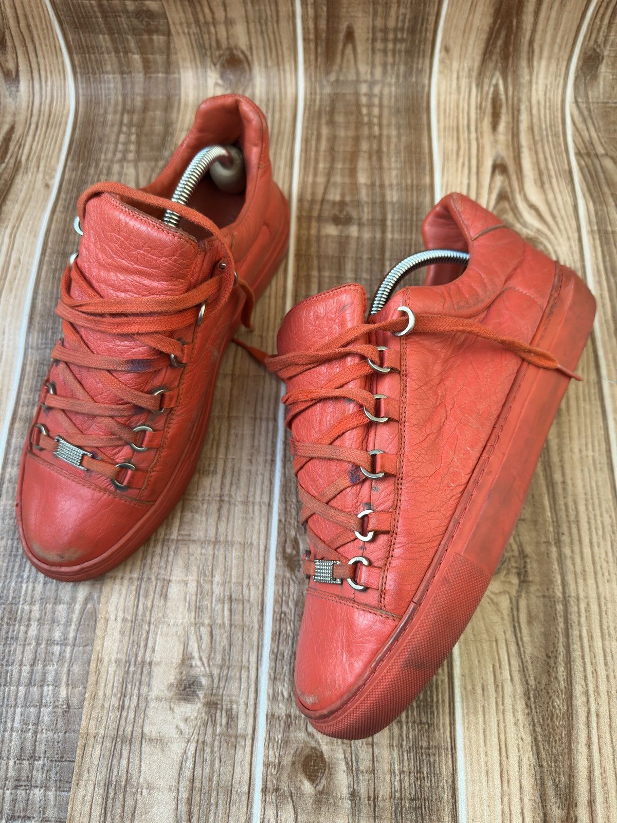 Balenciaga 🔥BALENCIAGA ARENA RED LEATHER LOW TOP SNEAKERS Size US 9 / EU 42 - 16 Thumbnail