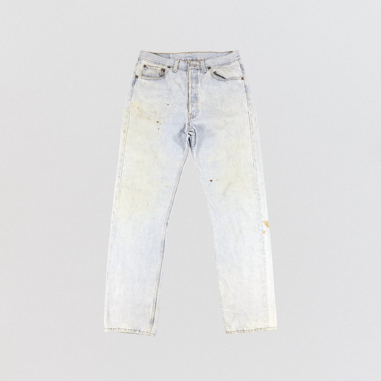 image of 90's Light Wash Levis 501 Jeans-Jm657 in Blue, Men's (Size 32)