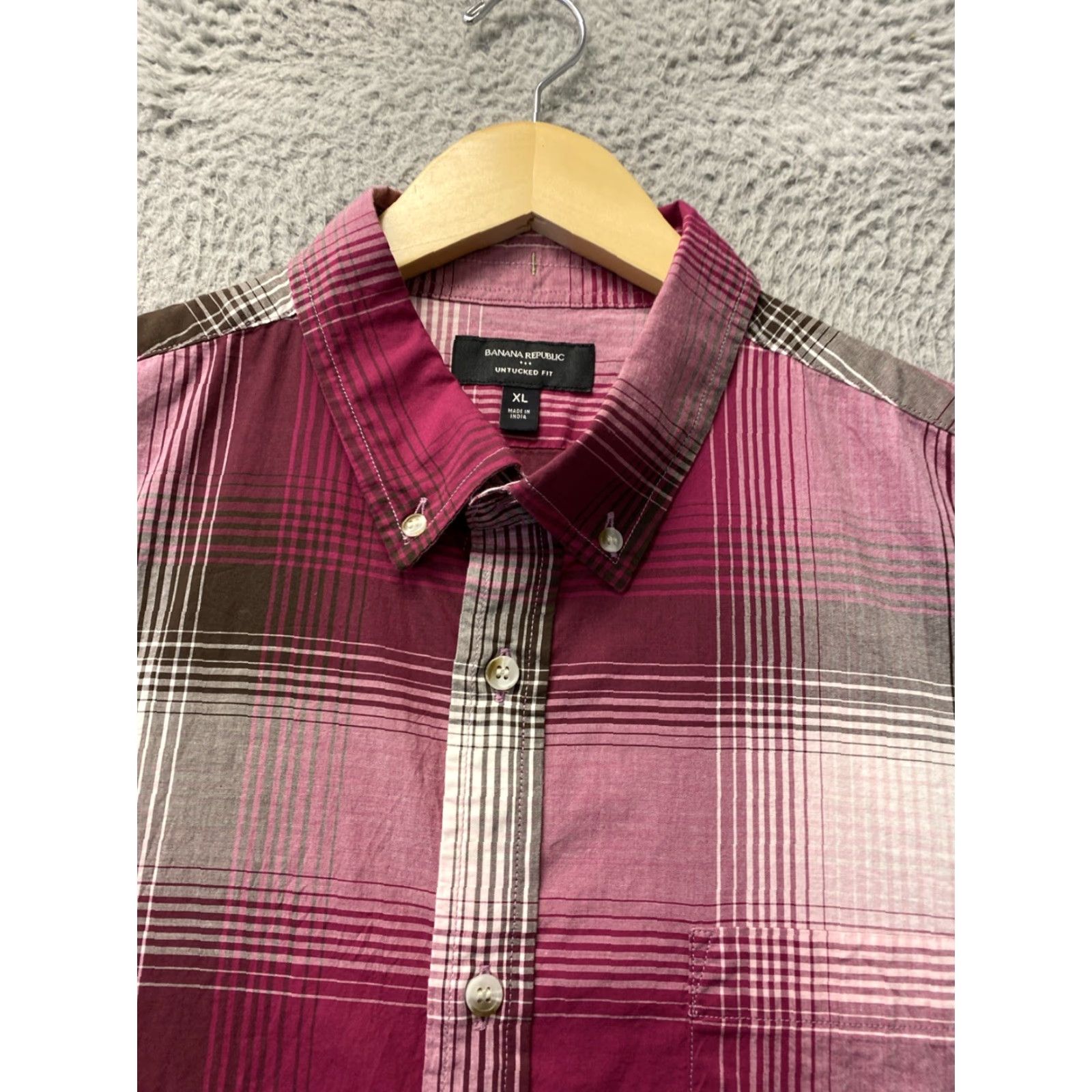 Banana Republic VINTAGE Banana Republic Men’s Long Sleeve Button Shirt XL Raspberry Plaid Clothing Mens Size US XL / EU 56 / 4 - 2 Thumbnail