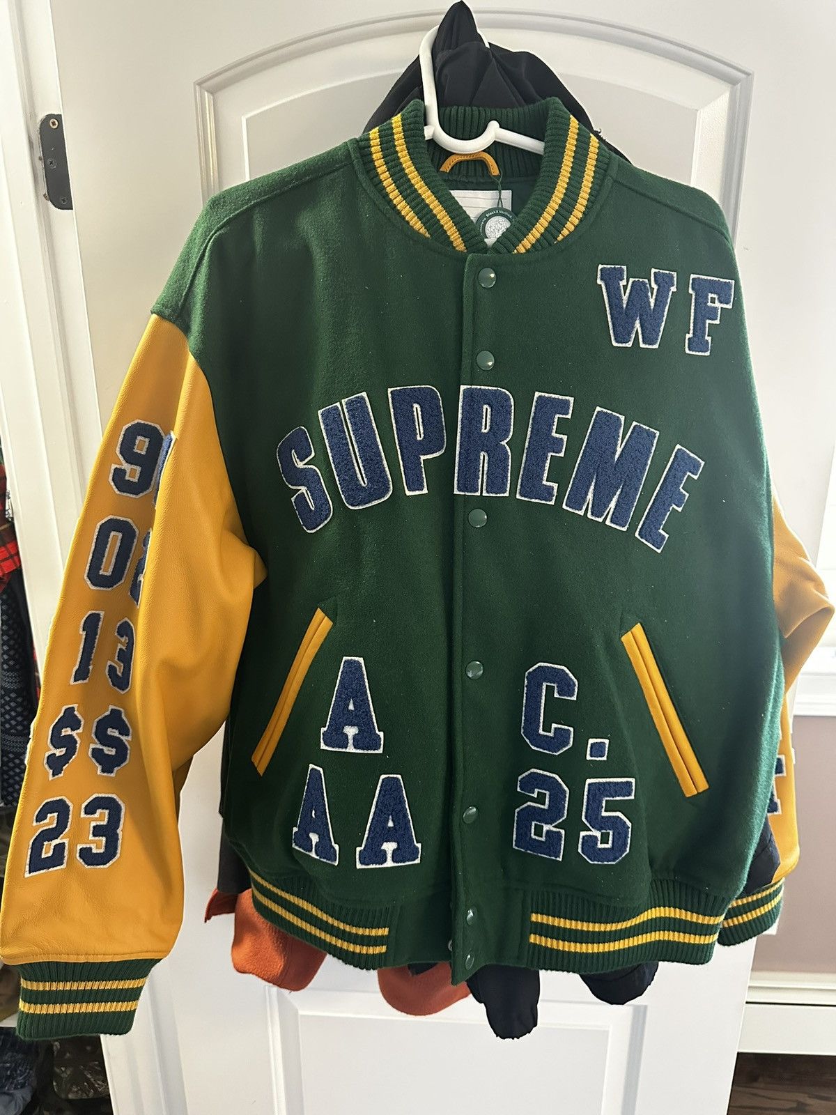 Supreme Supreme praises varsity jacket Size US L / EU 52-54 / 3 - 1 Thumbnail