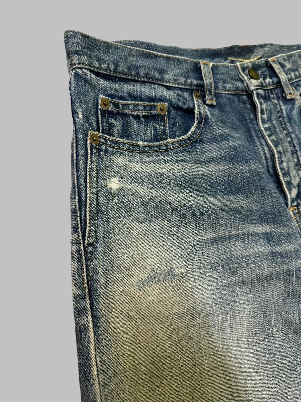 Saint Laurent Paris SAINT LAURENT PARIS D16 MUDDY WASH DISTRESSED DENIM JEAN Size US 31 - 8 Thumbnail