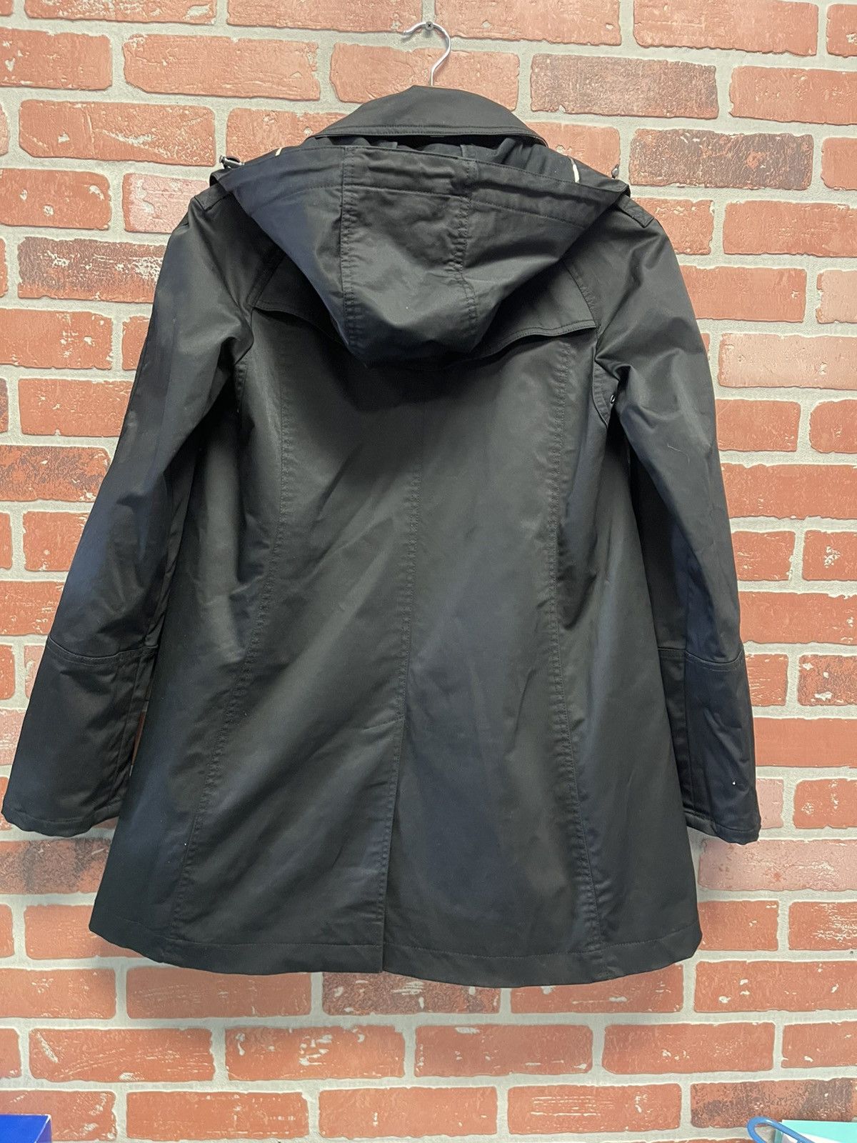Burberry Size M - Burberry Brit Jacket Black Parka/Raincoat Size M / US 6-8 / IT 42-44 - 6 Thumbnail