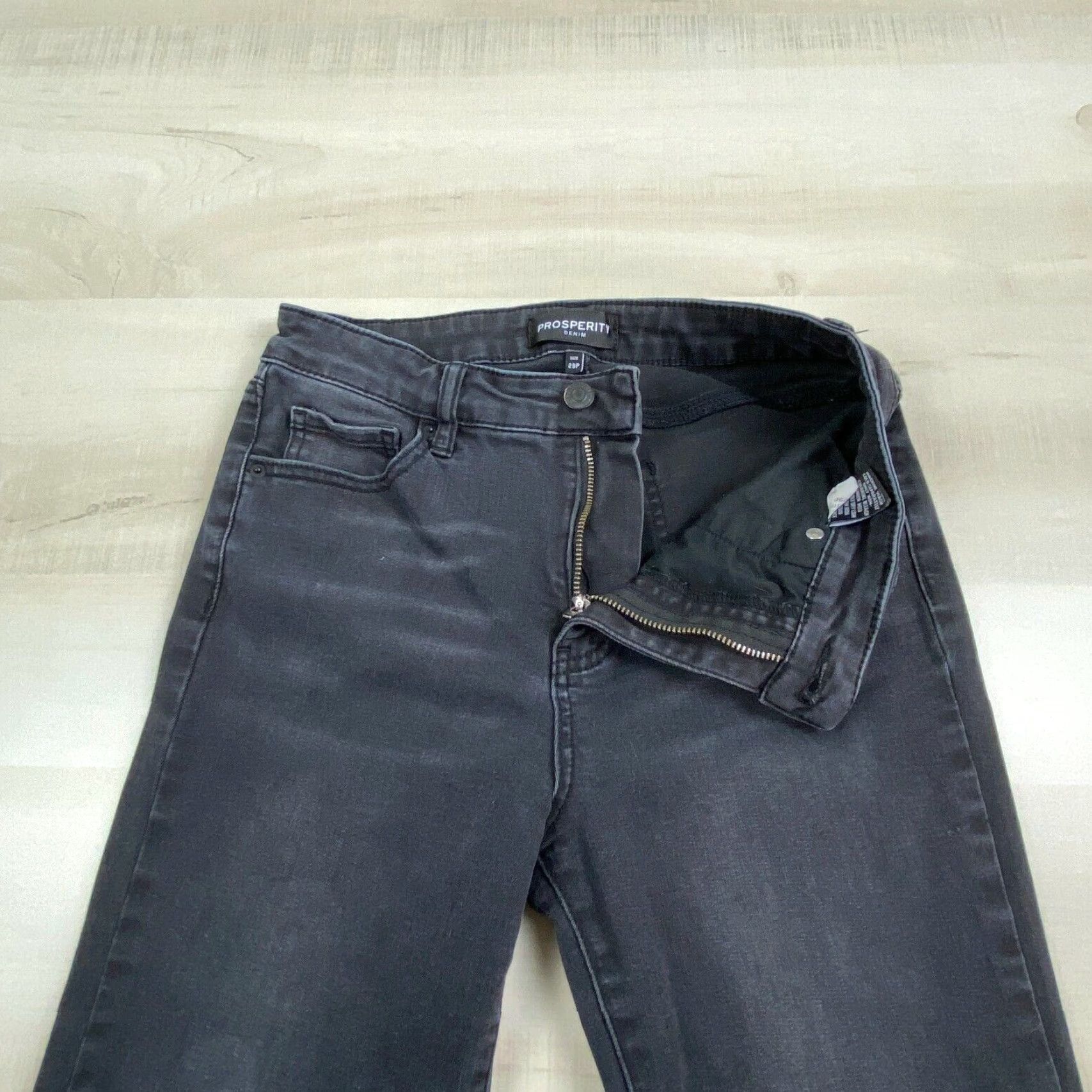 Vintage Prosperity Women's Petite Skinny Jeans 28P Faded Blue Denim Mid Rise Stretch Cotton Blend Size 28" / US 6 / IT 42 - 3 Thumbnail