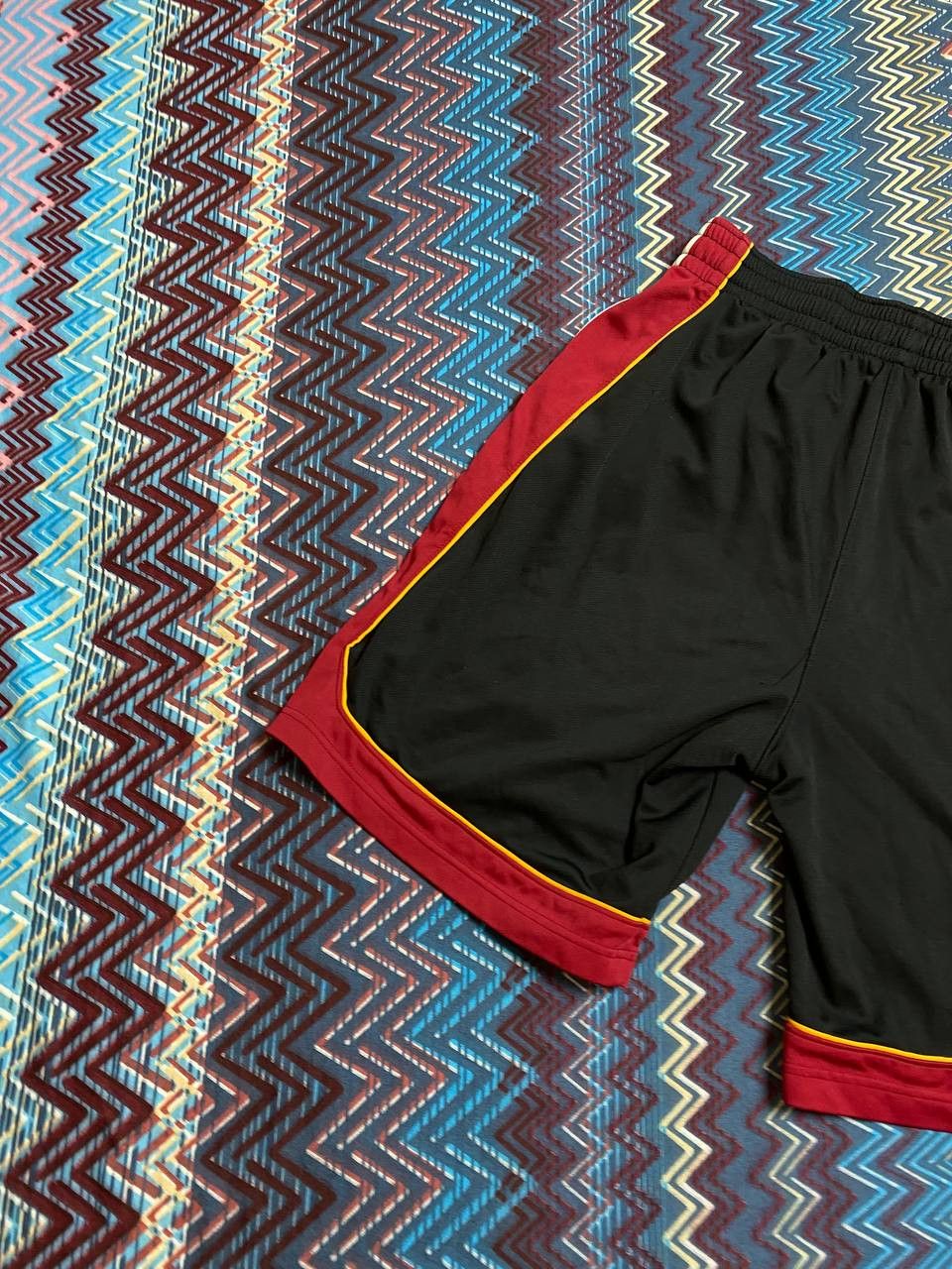Adidas shorts logo Adidas x NBA Vintage Y2K sportwear Size US 34 / EU 50 - 16 Thumbnail