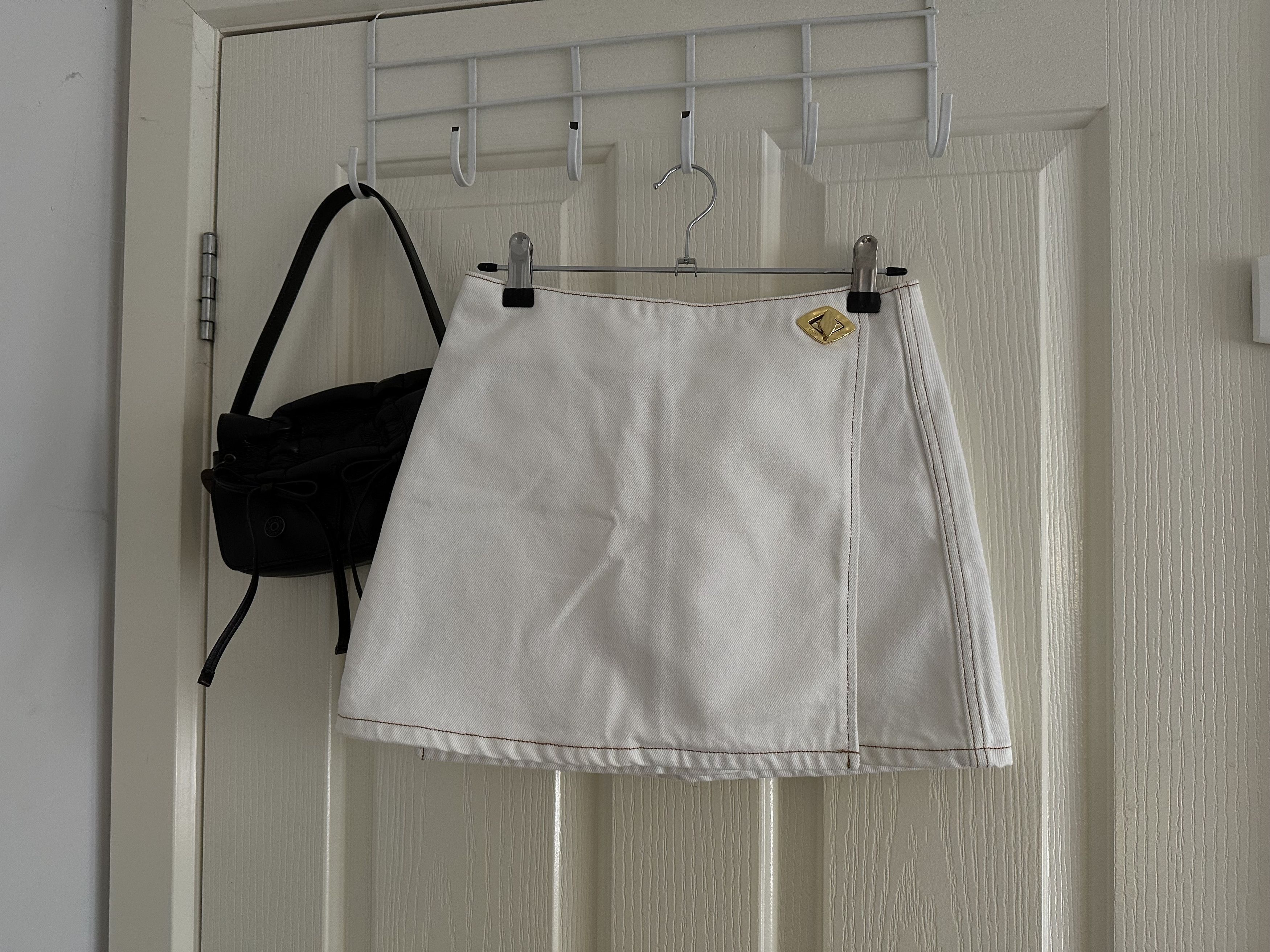 Ganni White Denim Mini Skirt Size 26" / US 2 / IT 38 - 1 Thumbnail