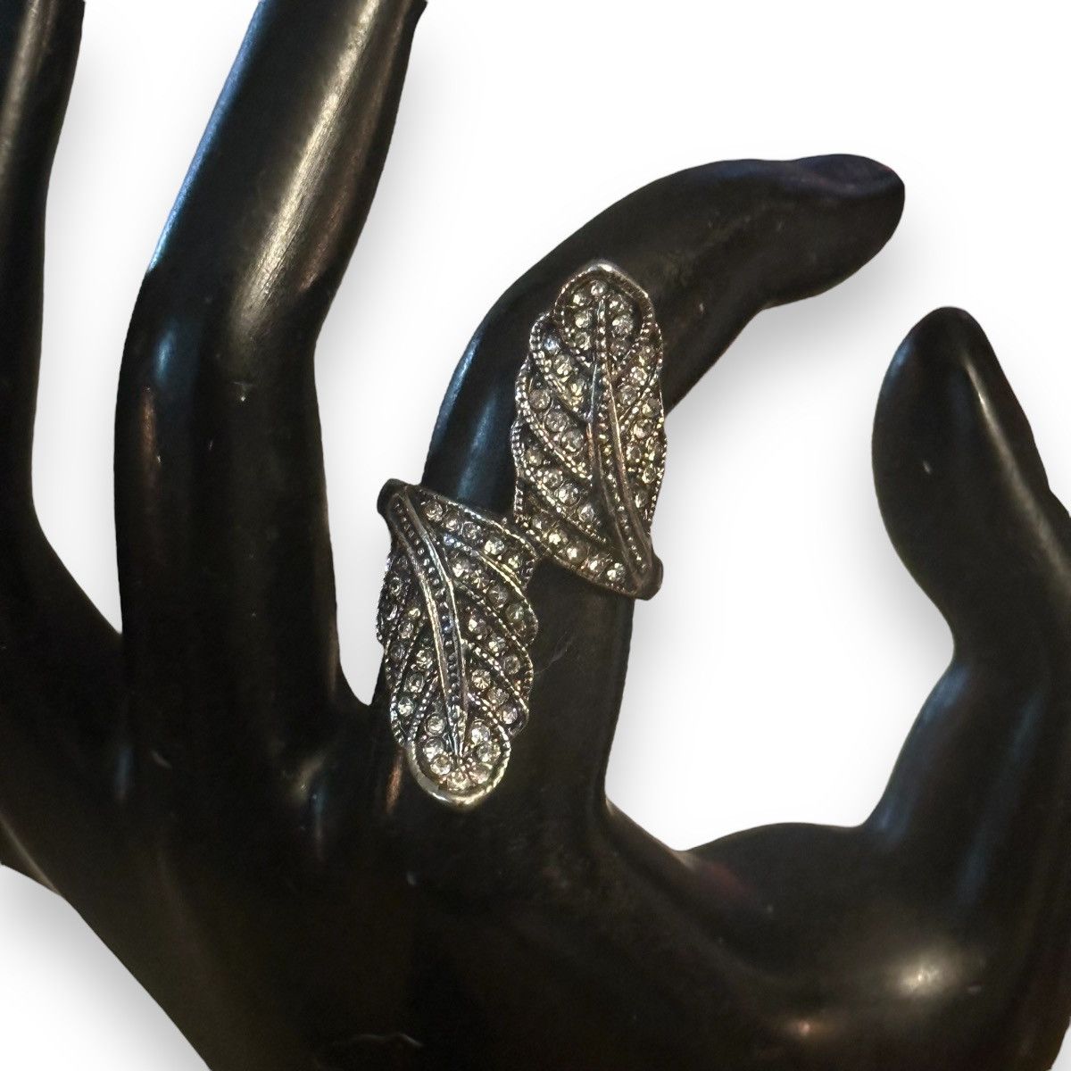 Vintage Vintage double leaf marcasite ring Size ONE SIZE - 2 Thumbnail