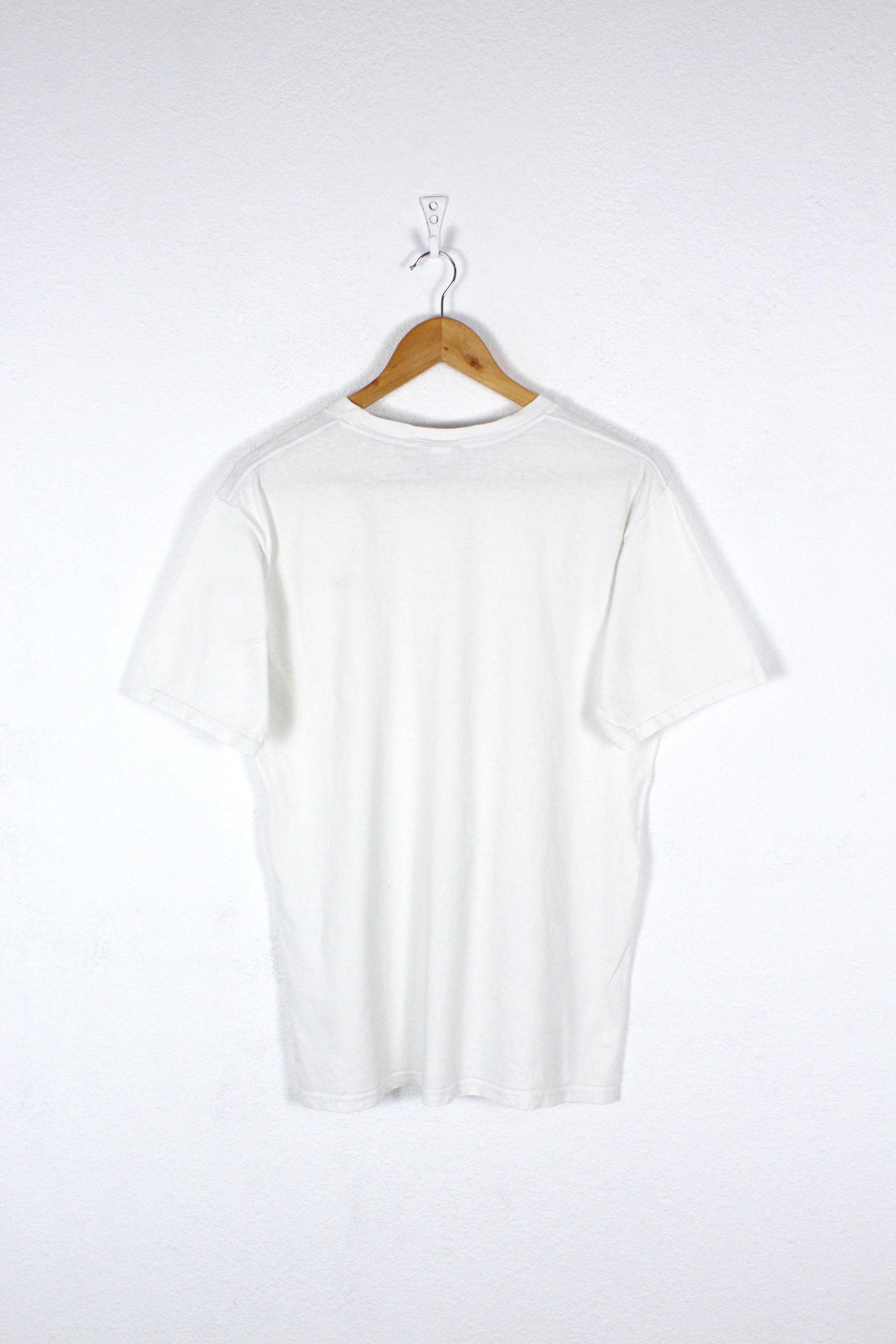 Nike × Vintage Vintage Nike Swoosh Logo Tee T-shirt 90s Sport Size US L / EU 52-54 / 3 - 3 Thumbnail
