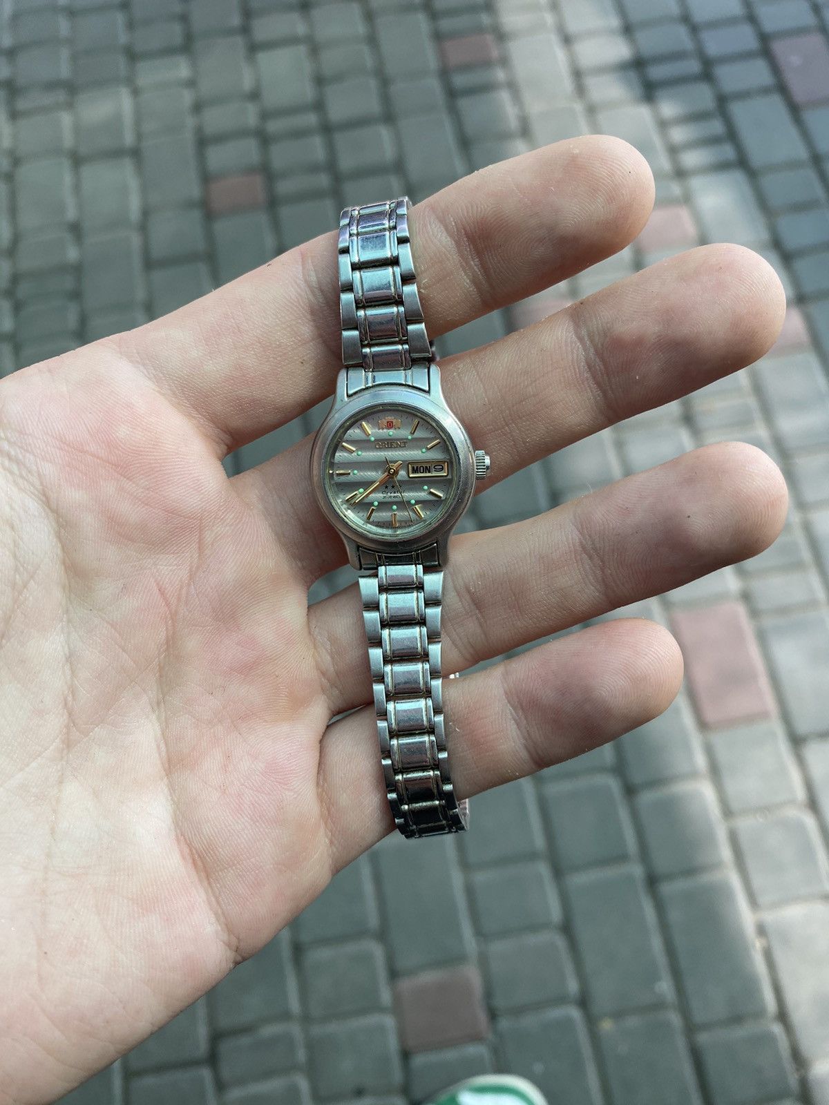 Jewelry × Orient × Vintage Orient Classic Watch Stainless Steel Date Elegant Size ONE SIZE - 1 Thumbnail