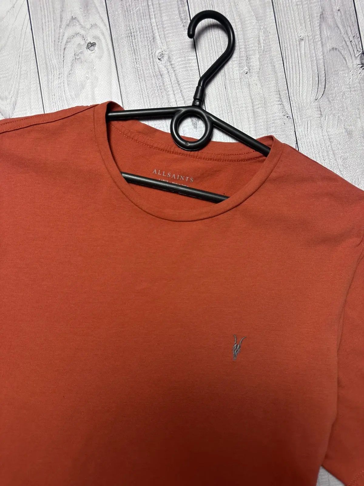 Allsaints Allsaints red tee size L logo rare Size US L / EU 52-54 / 3 - 2 Thumbnail